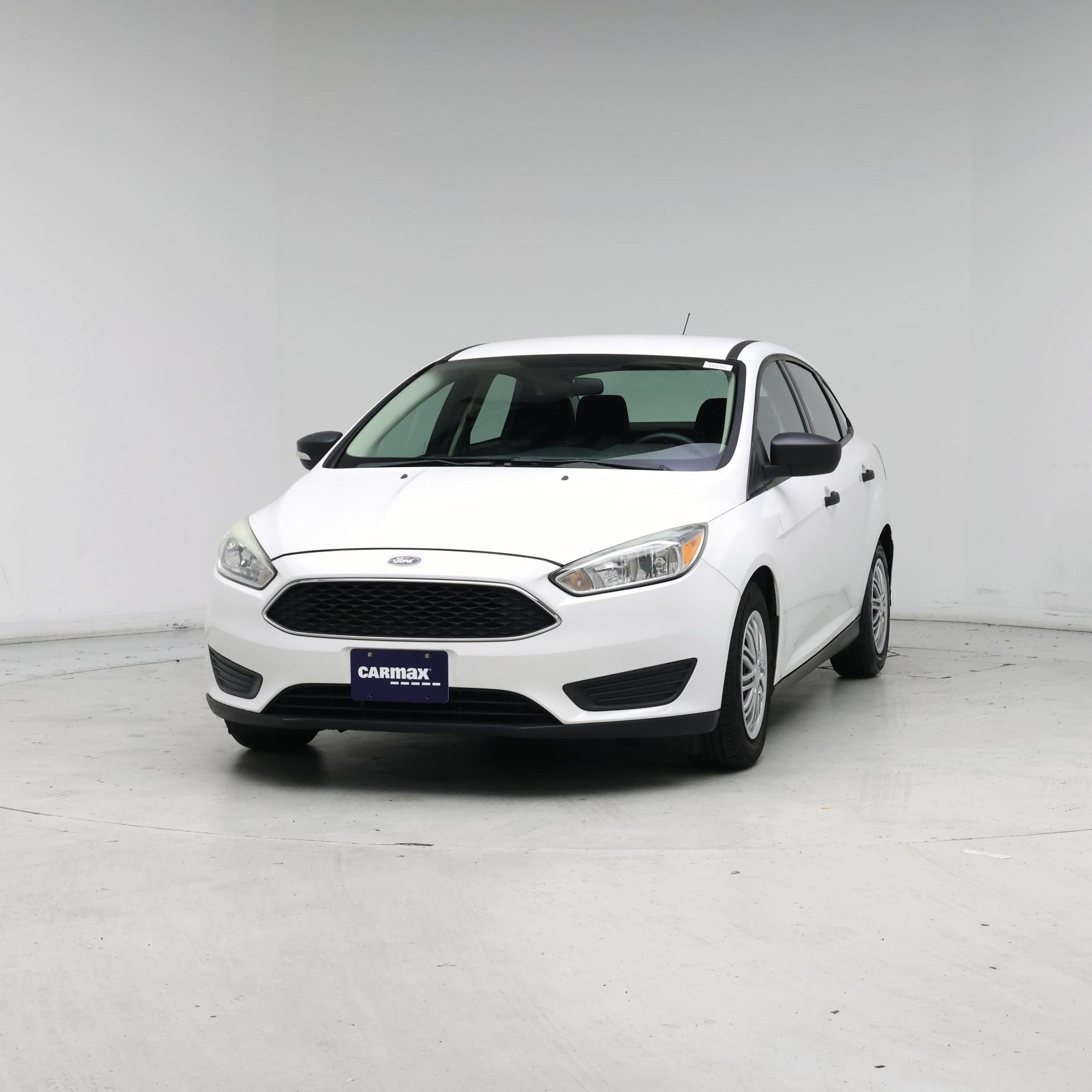 Thumbnail: 2015 Ford Focus - 4