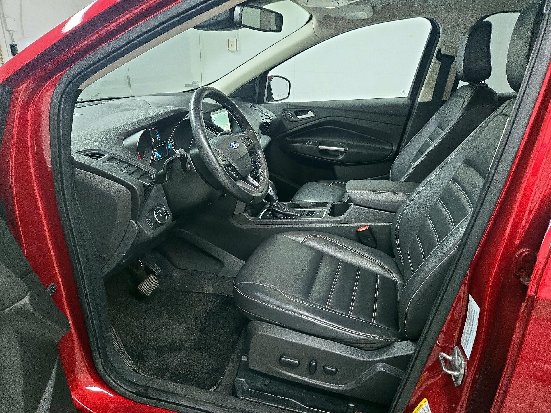 Thumbnail: 2019 Ford Escape - 11