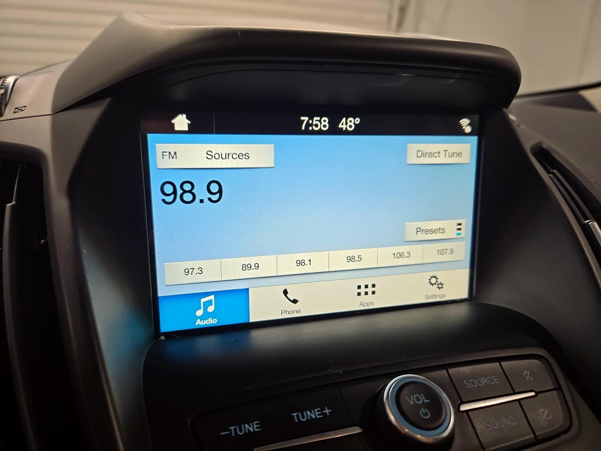 Thumbnail: 2019 Ford Escape - 15