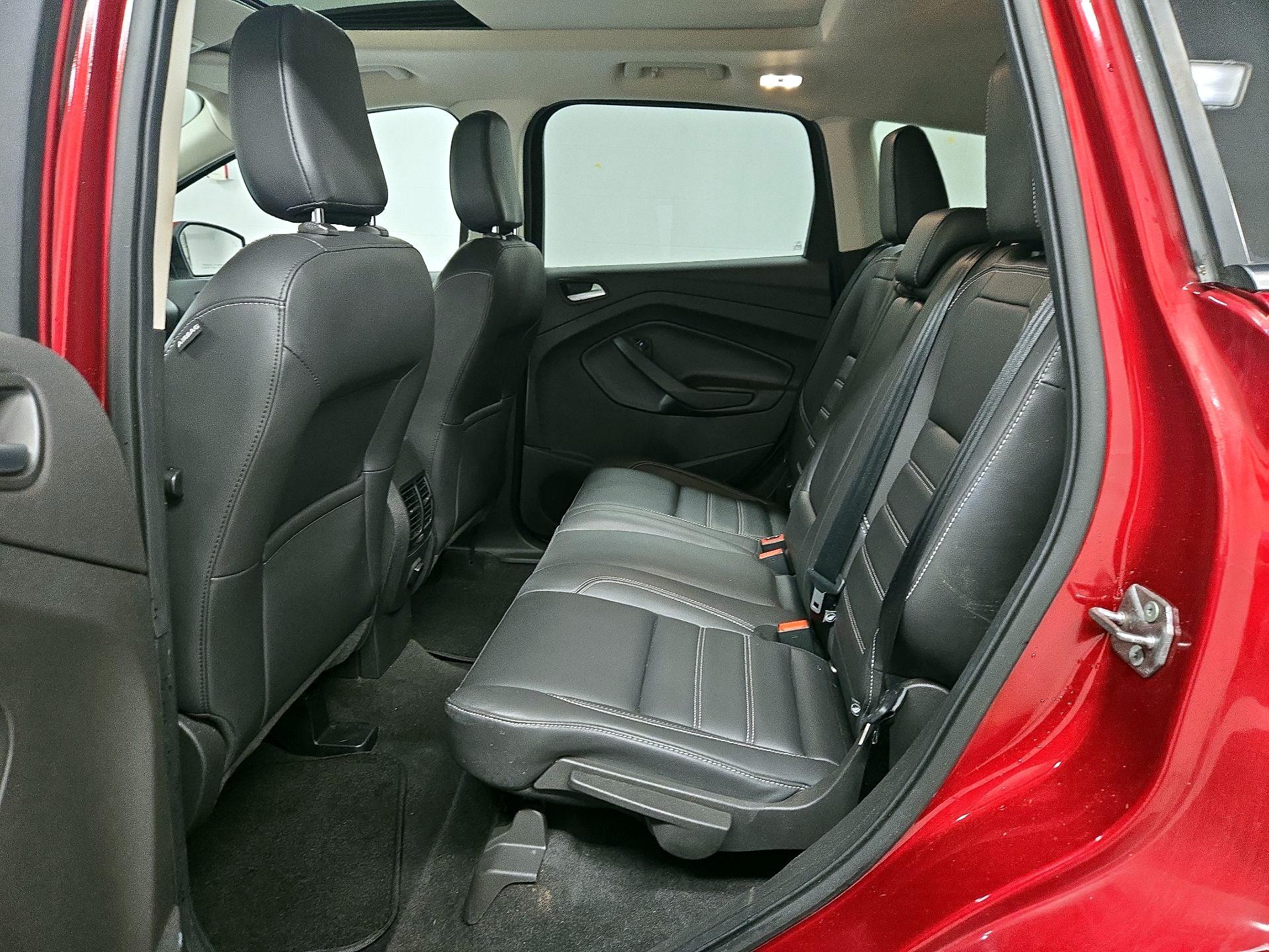 Thumbnail: 2019 Ford Escape - 20