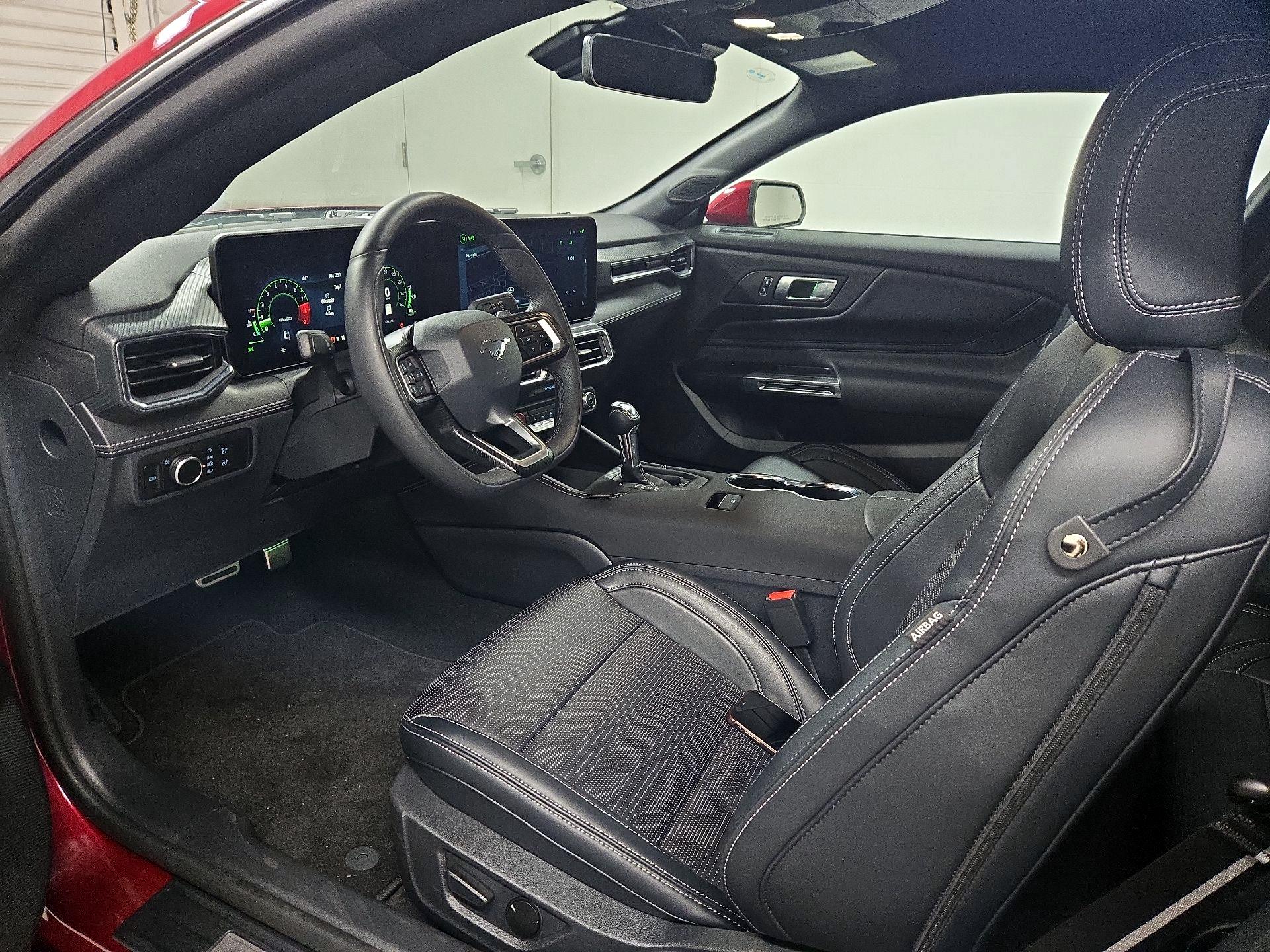 Thumbnail: 2025 Ford Mustang - 11