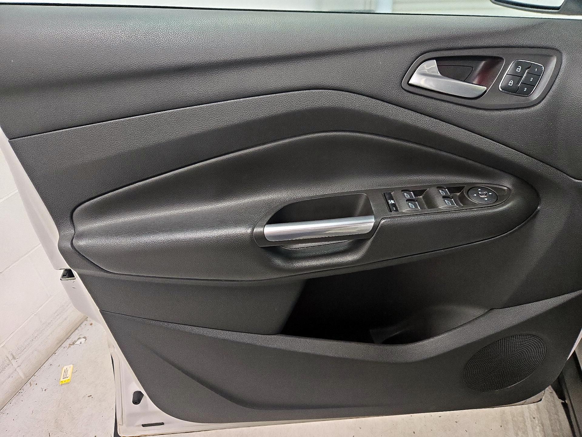 Thumbnail: 2014 Ford Escape - 12