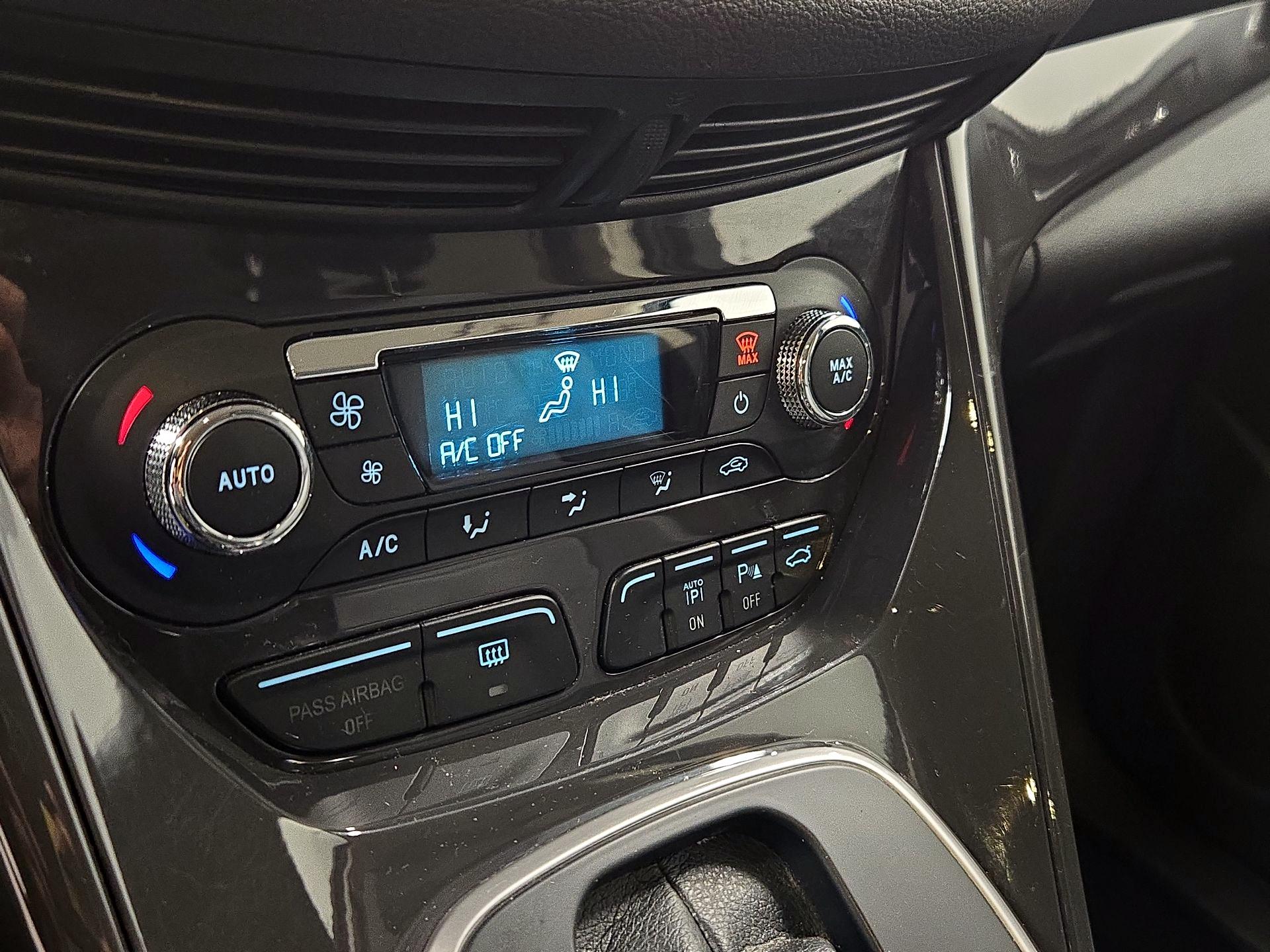 Thumbnail: 2014 Ford Escape - 17