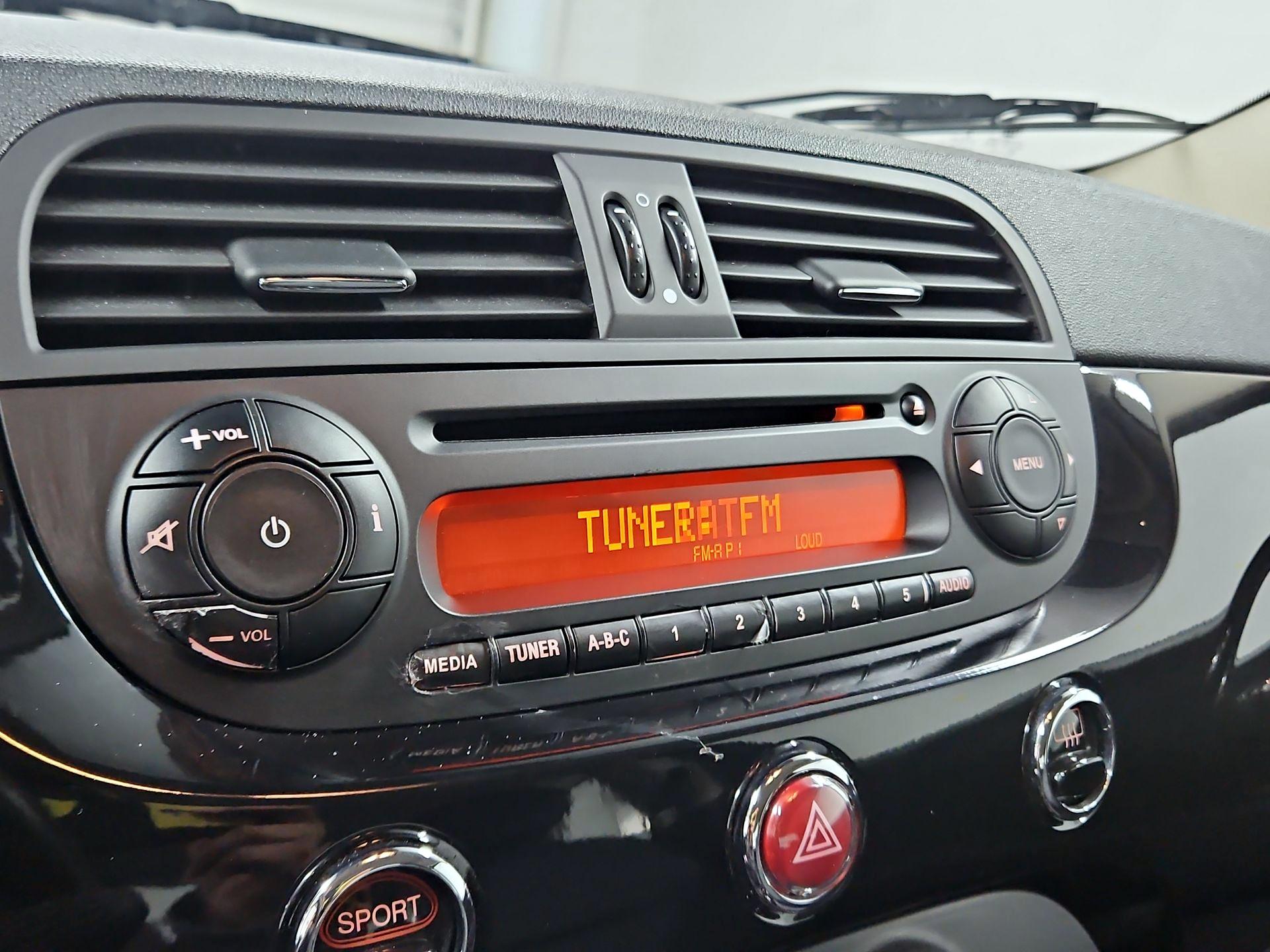 Thumbnail: 2015 Fiat 500 - 14