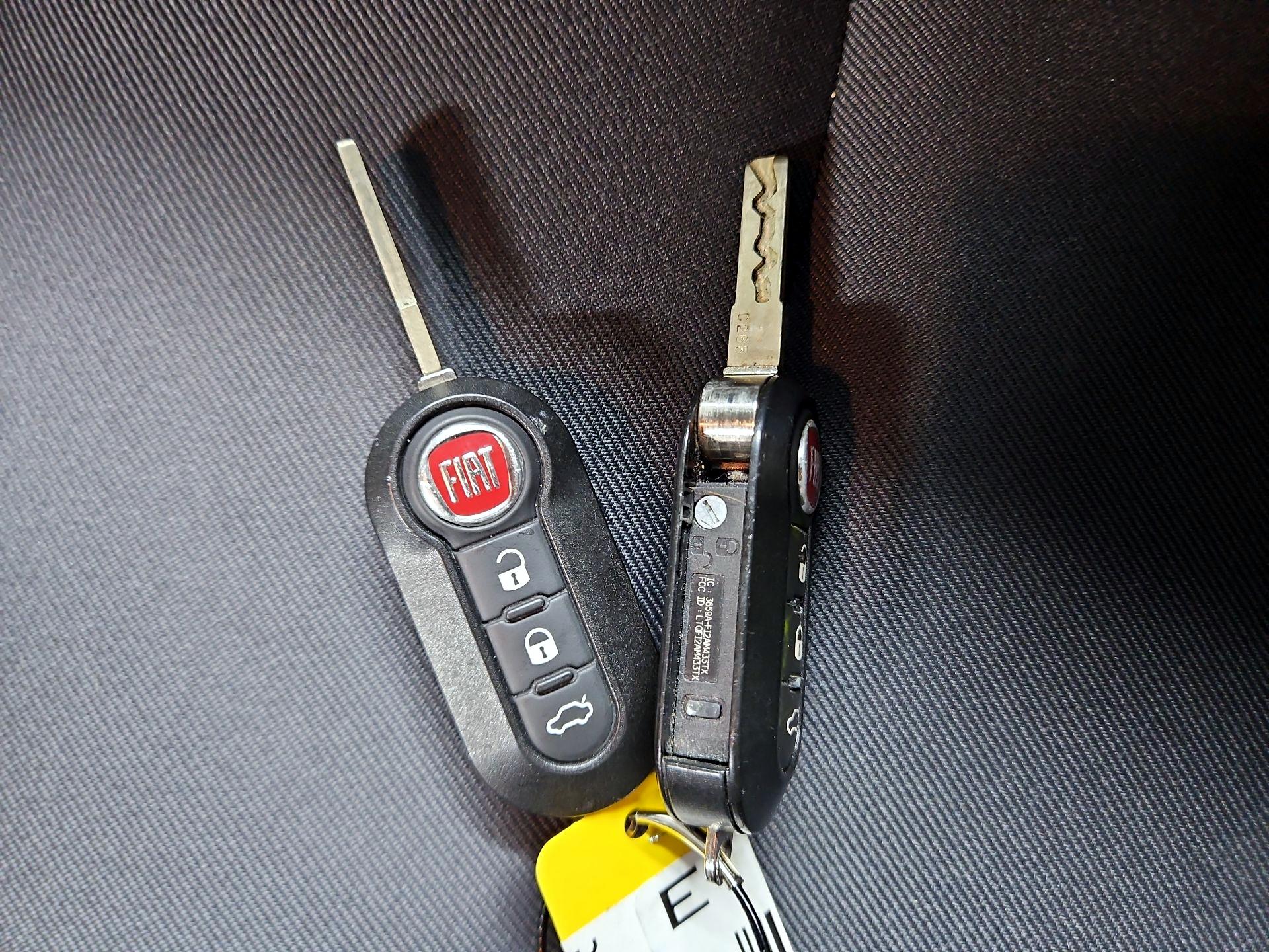 Thumbnail: 2015 Fiat 500 - 20