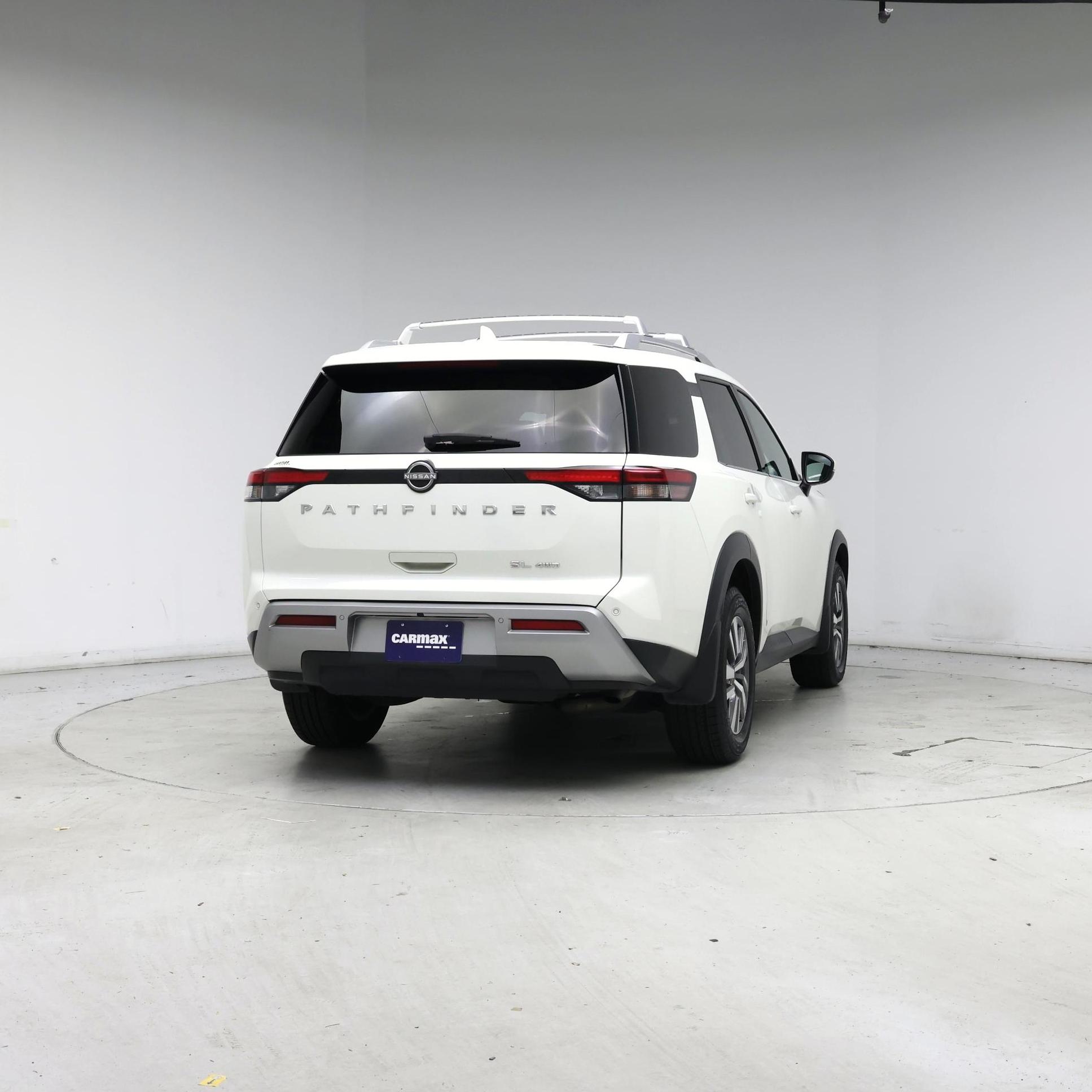 Thumbnail: 2023 Nissan Pathfinder - 8