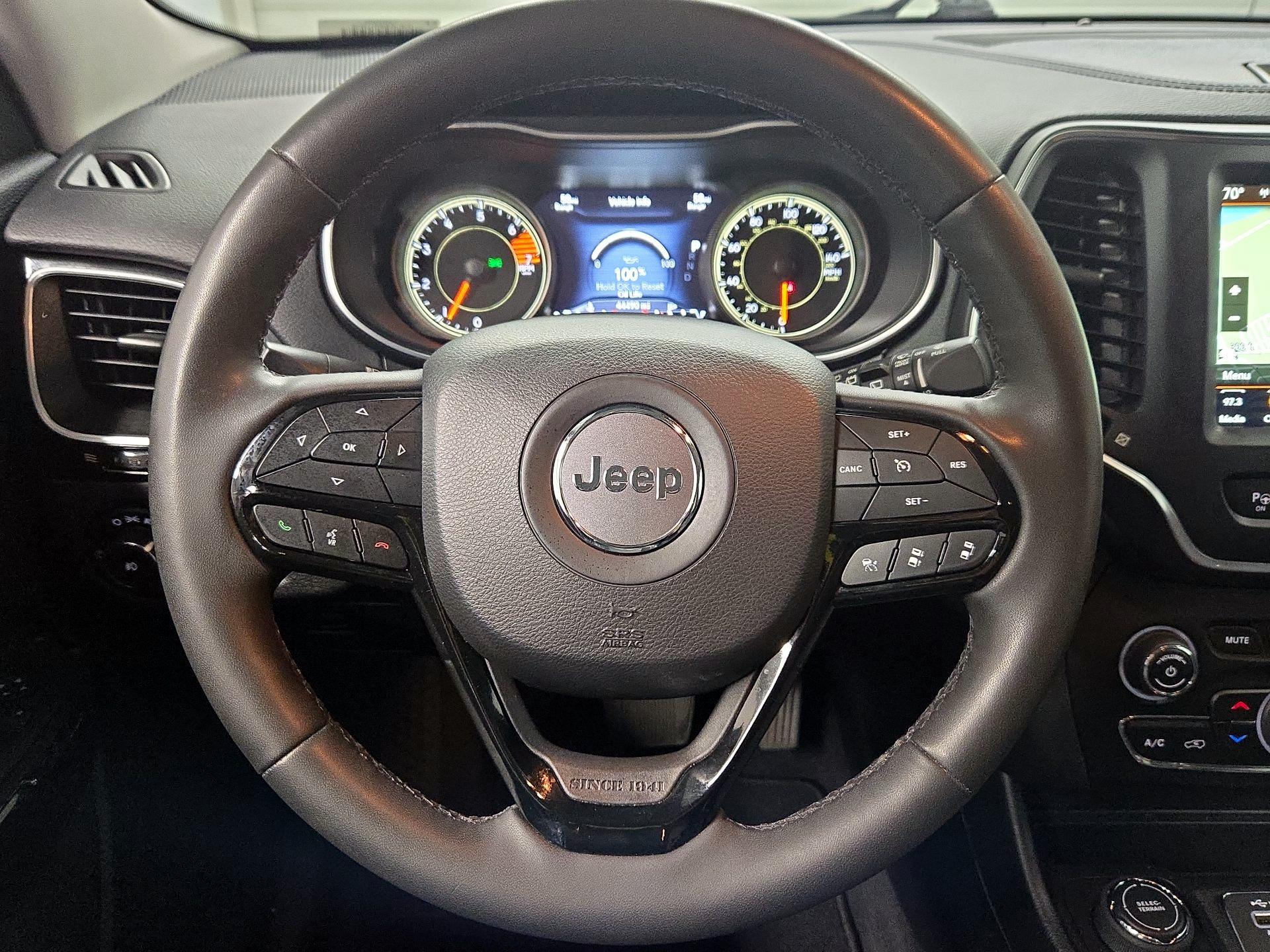 Thumbnail: 2023 Jeep Cherokee - 10