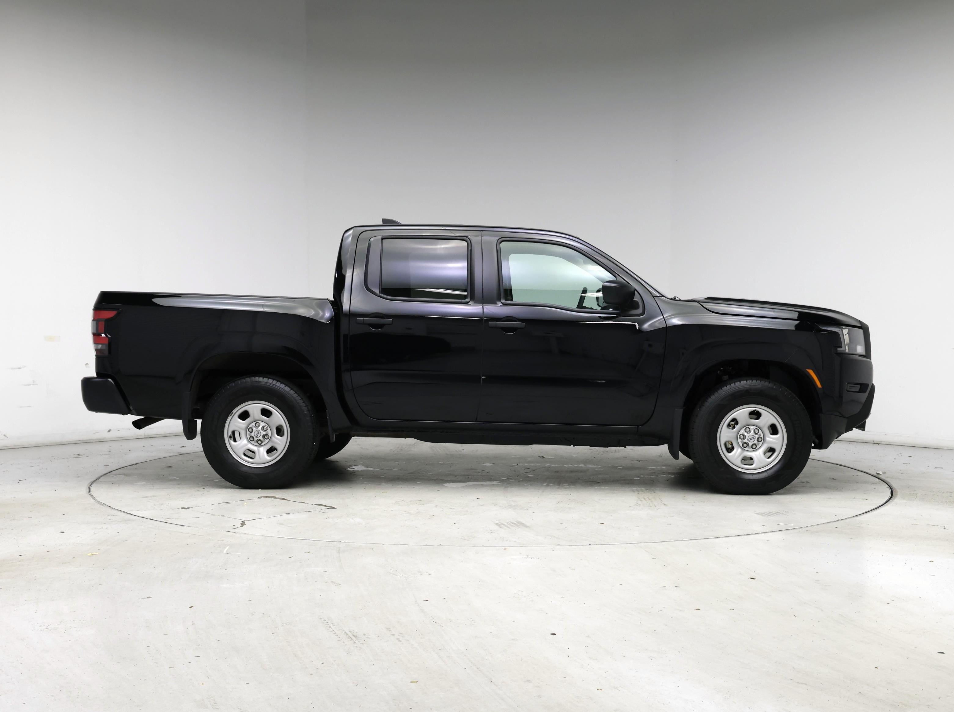 Thumbnail: 2023 Nissan Frontier - 7