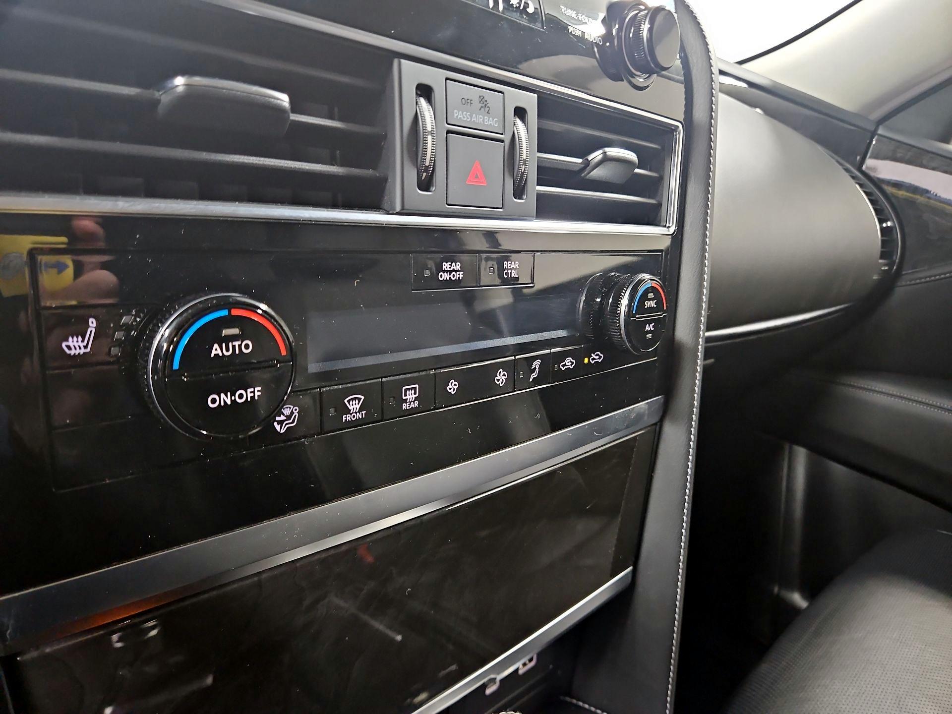 Thumbnail: 2023 INFINITI QX80 - 17