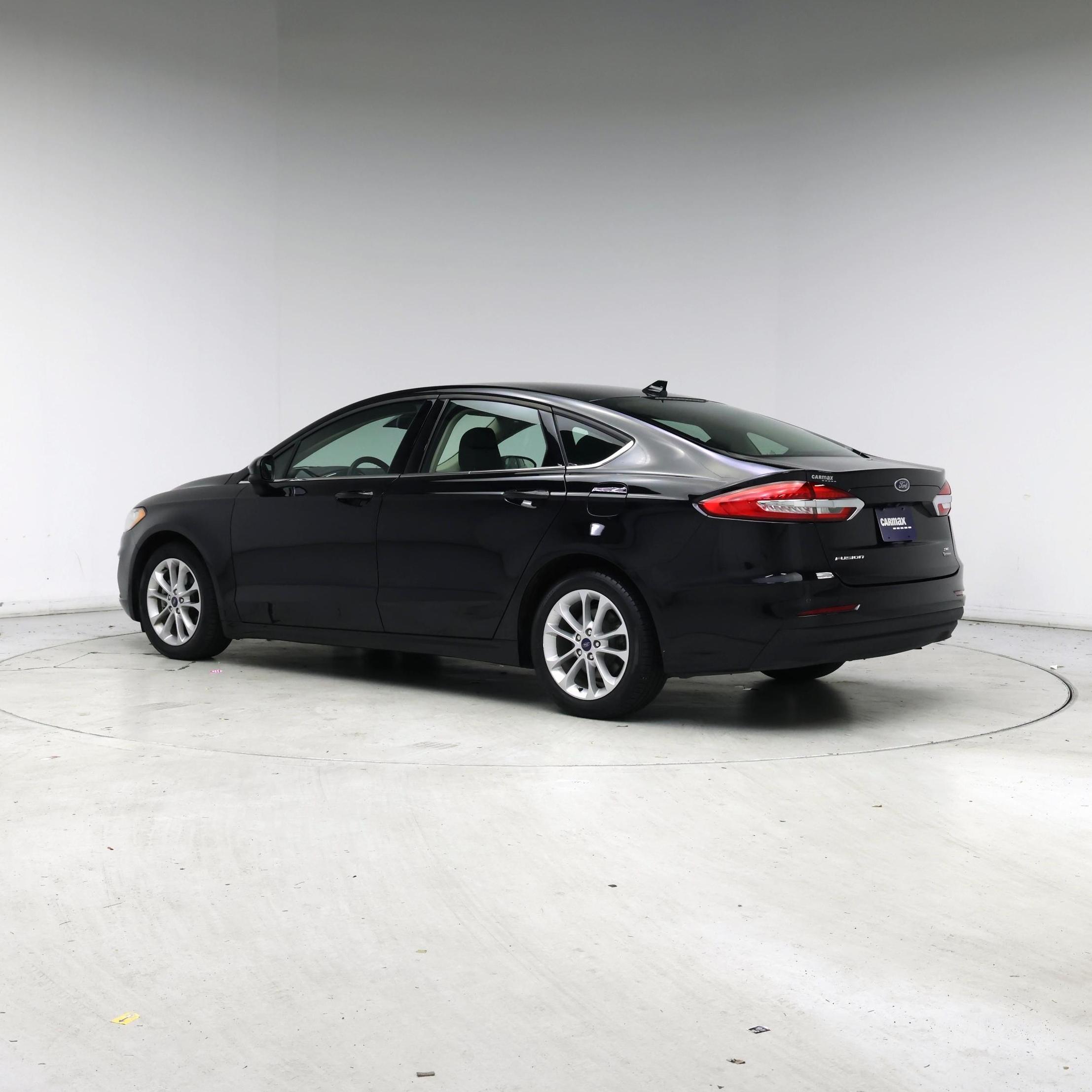 Thumbnail: 2020 Ford Fusion - 2