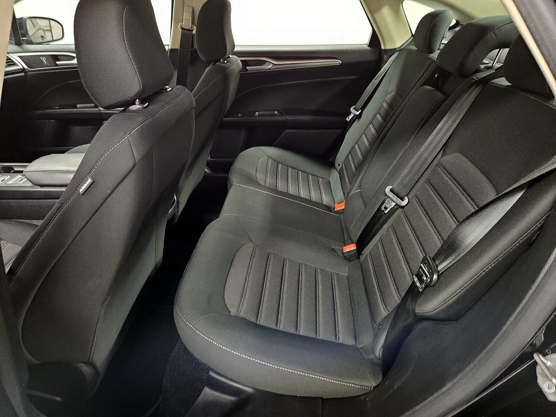 Thumbnail: 2020 Ford Fusion - 20