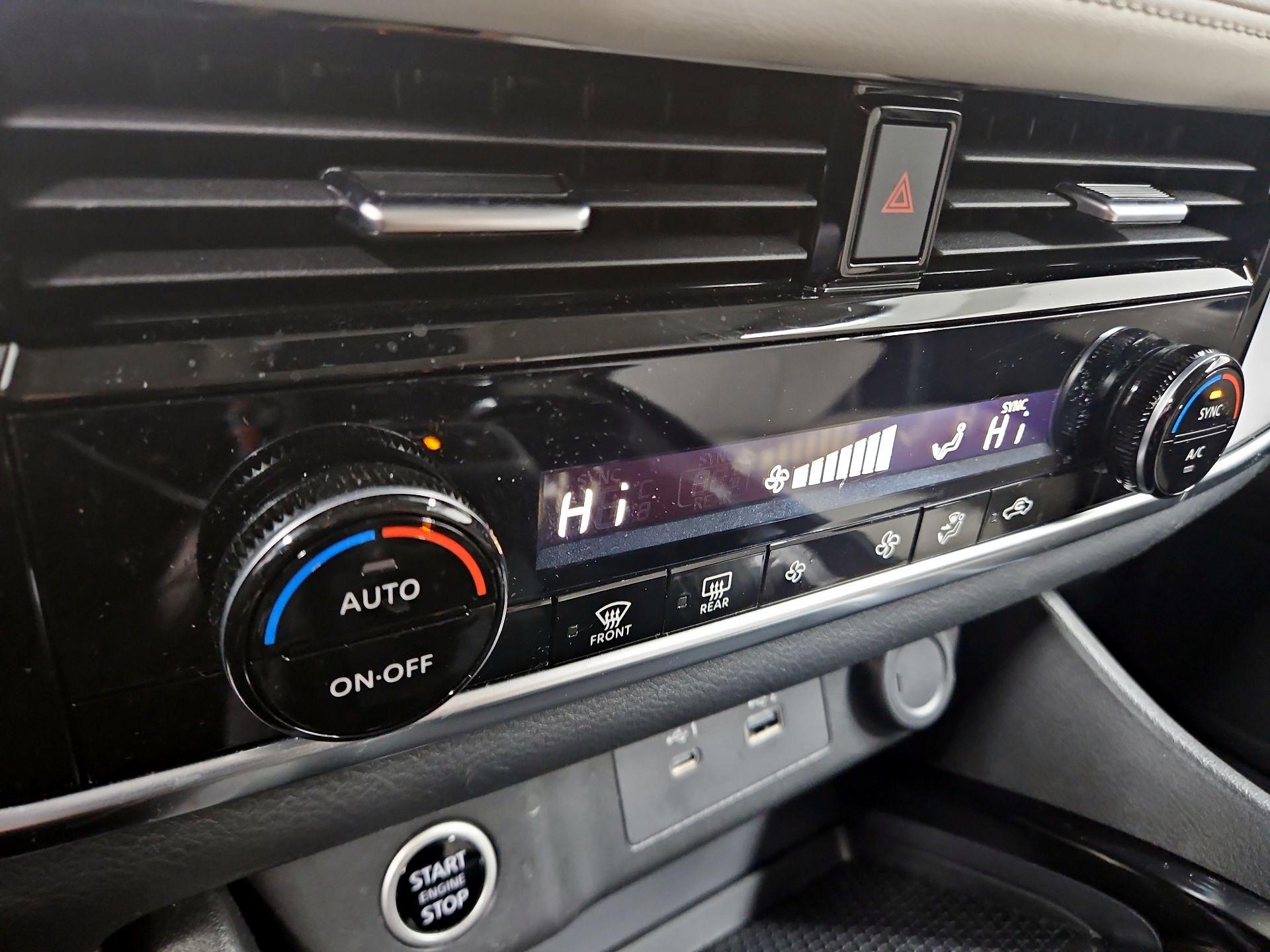 Thumbnail: 2022 Nissan Rogue - 16