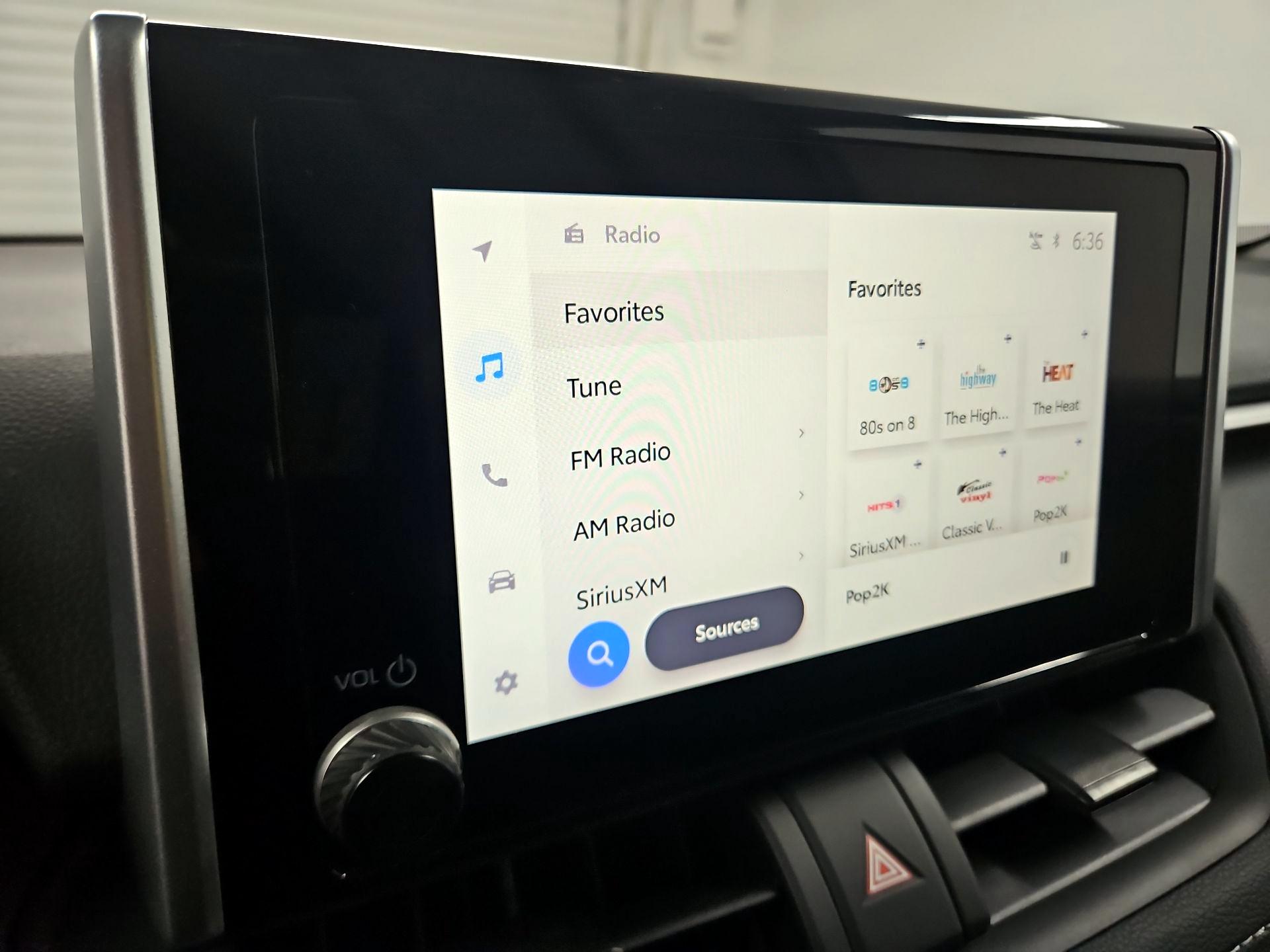 Thumbnail: 2023 Toyota RAV4 - 15