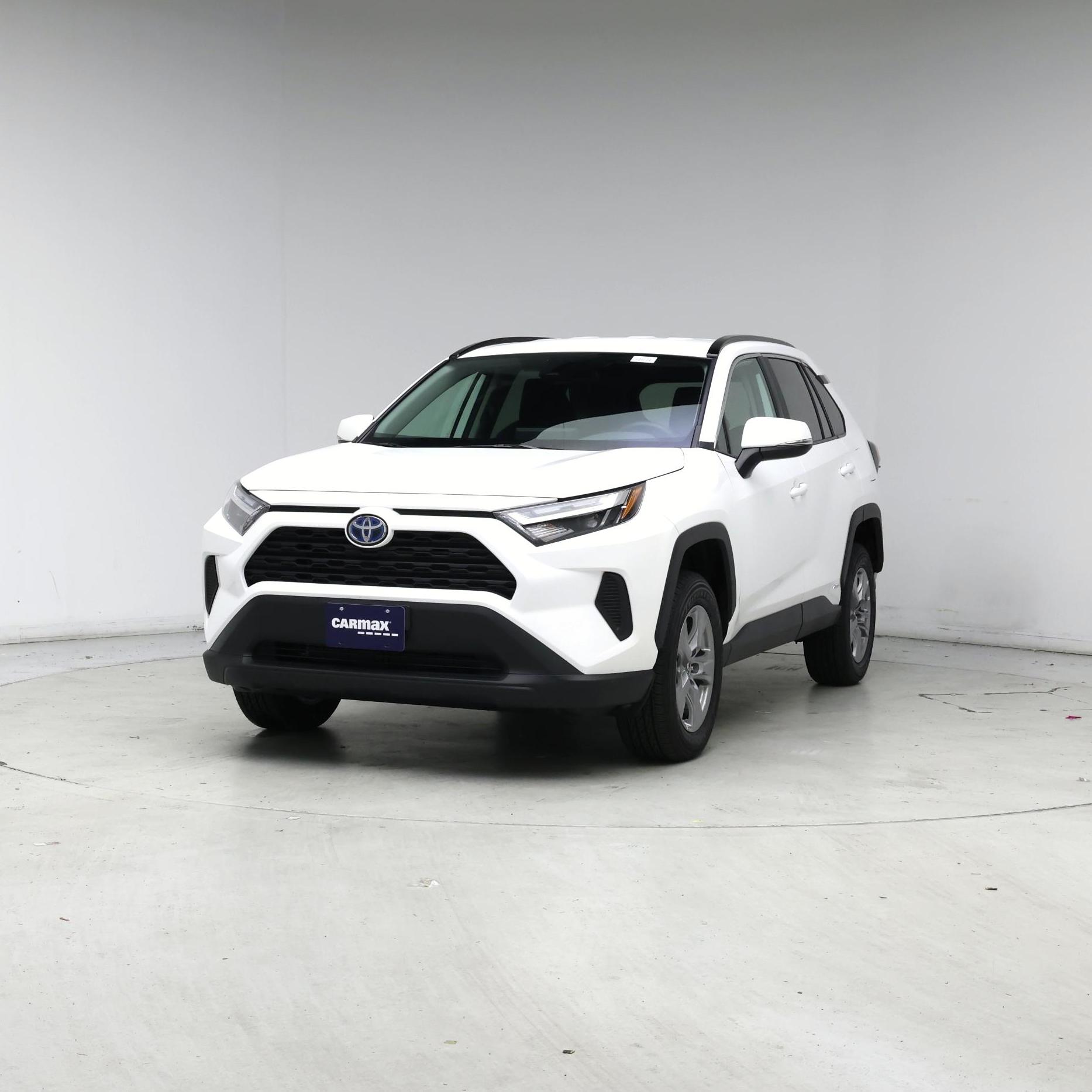 Thumbnail: 2023 Toyota RAV4 - 4
