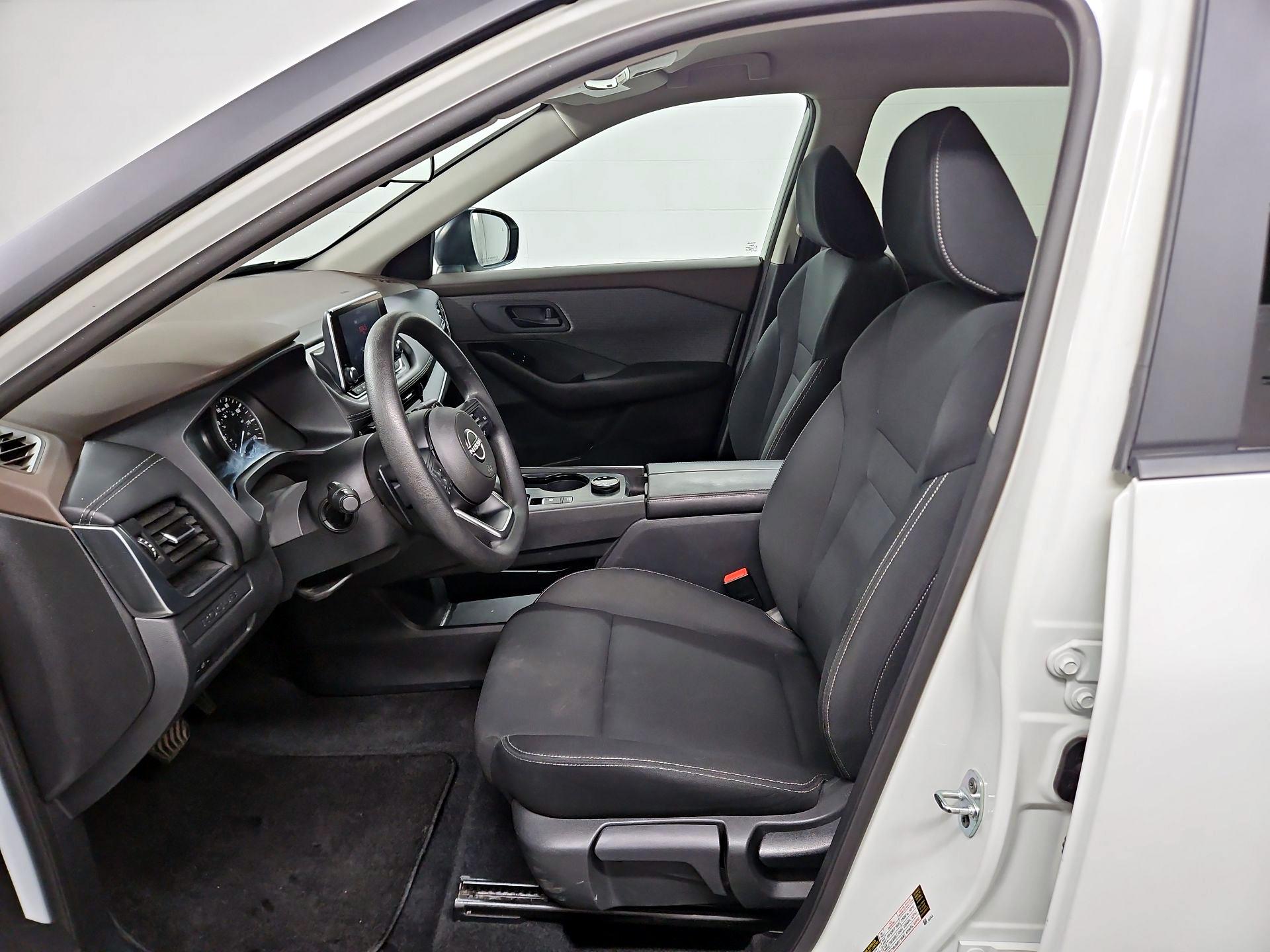 Thumbnail: 2023 Nissan Rogue - 11