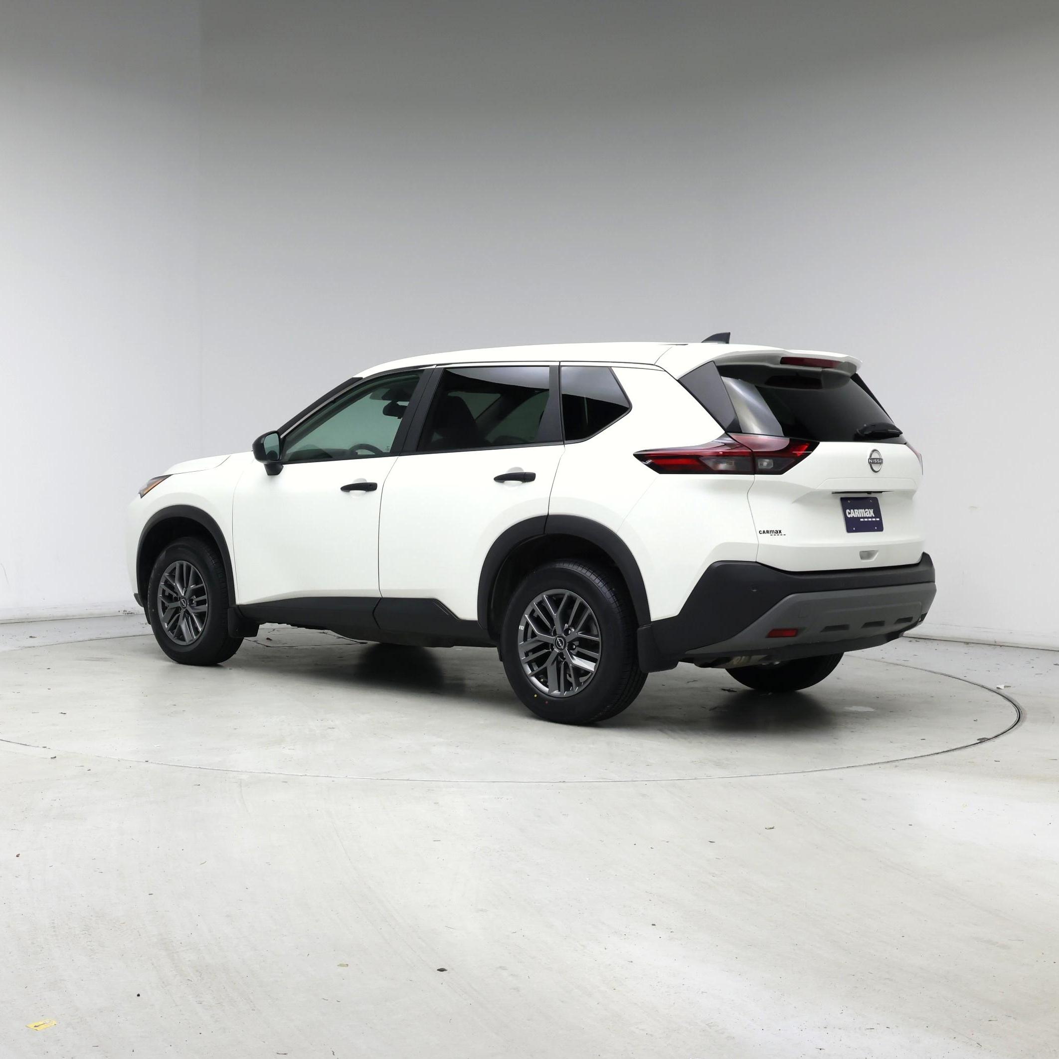 Thumbnail: 2023 Nissan Rogue - 2