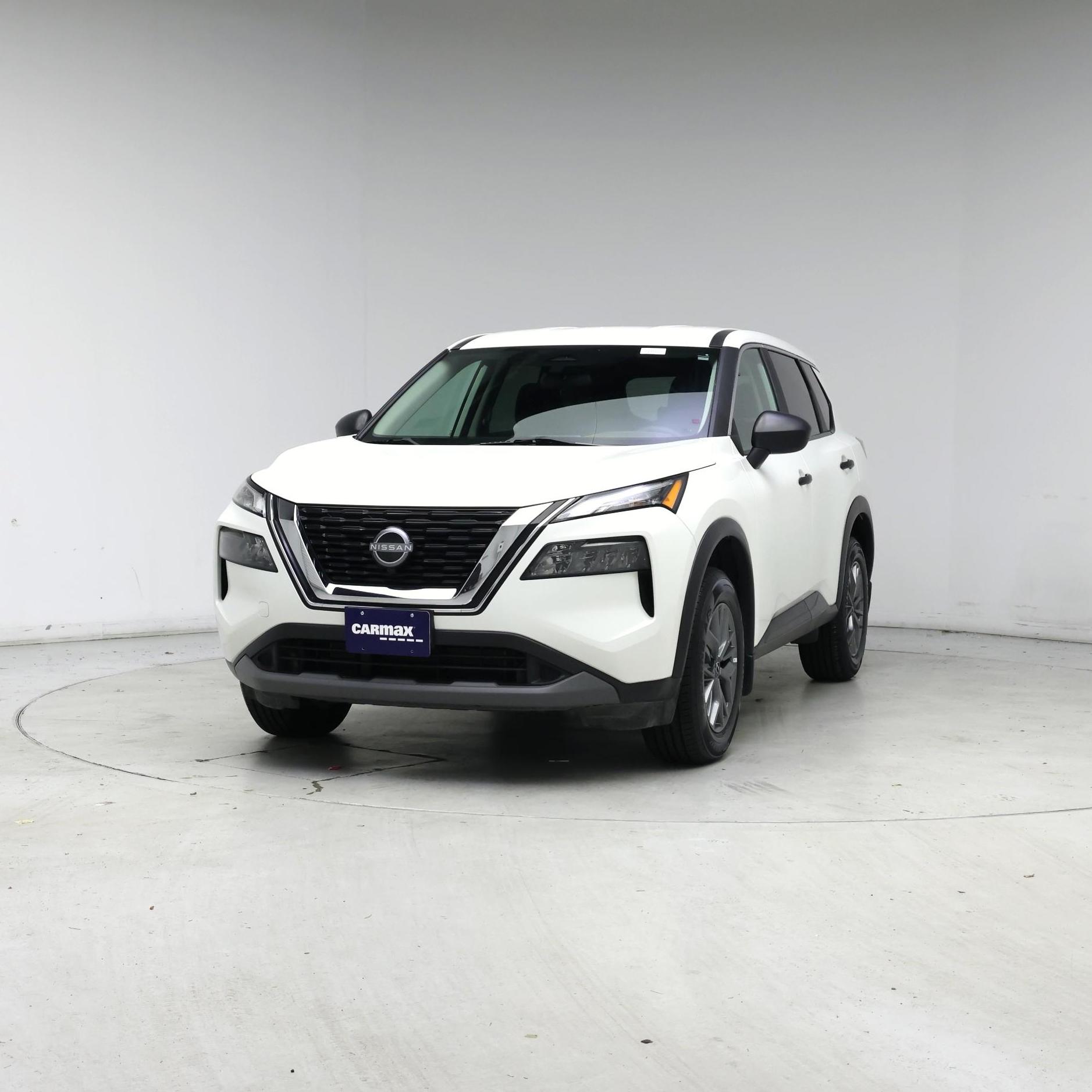 Thumbnail: 2023 Nissan Rogue - 4