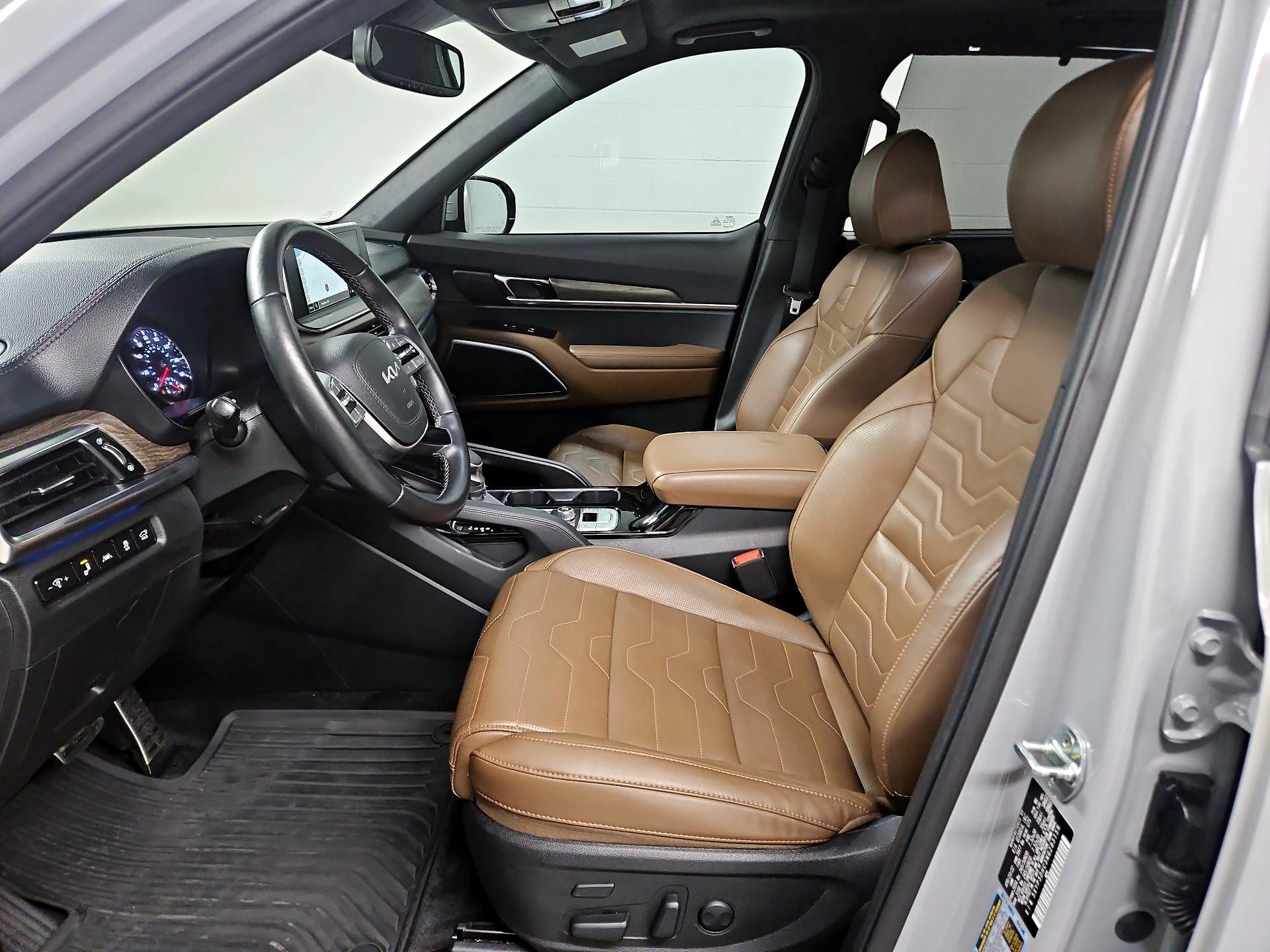 Thumbnail: 2022 Kia Telluride - 11