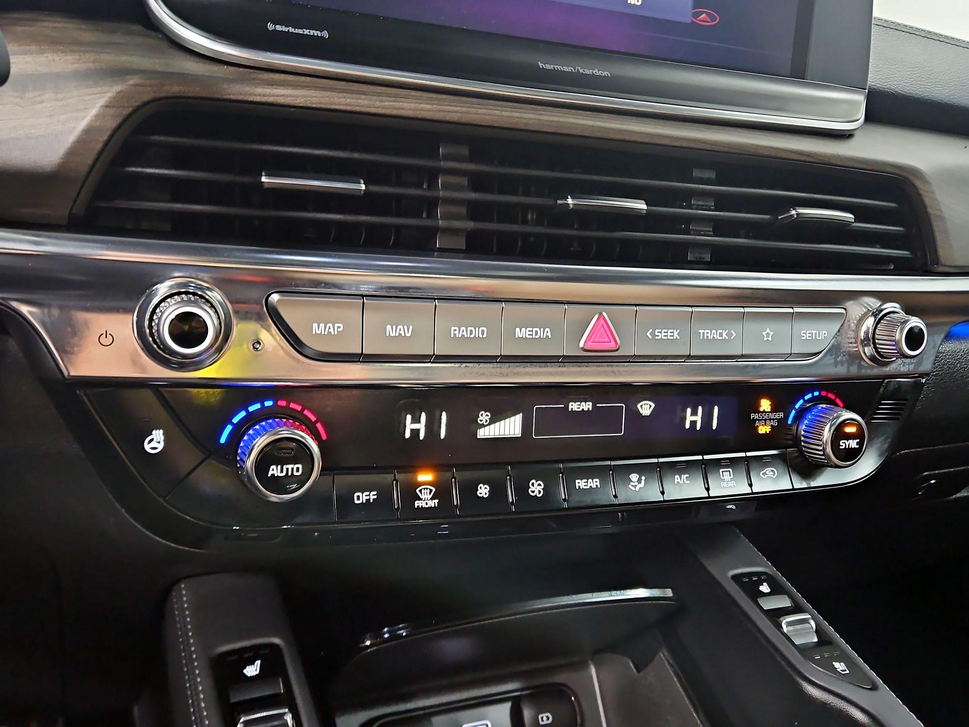 Thumbnail: 2022 Kia Telluride - 17