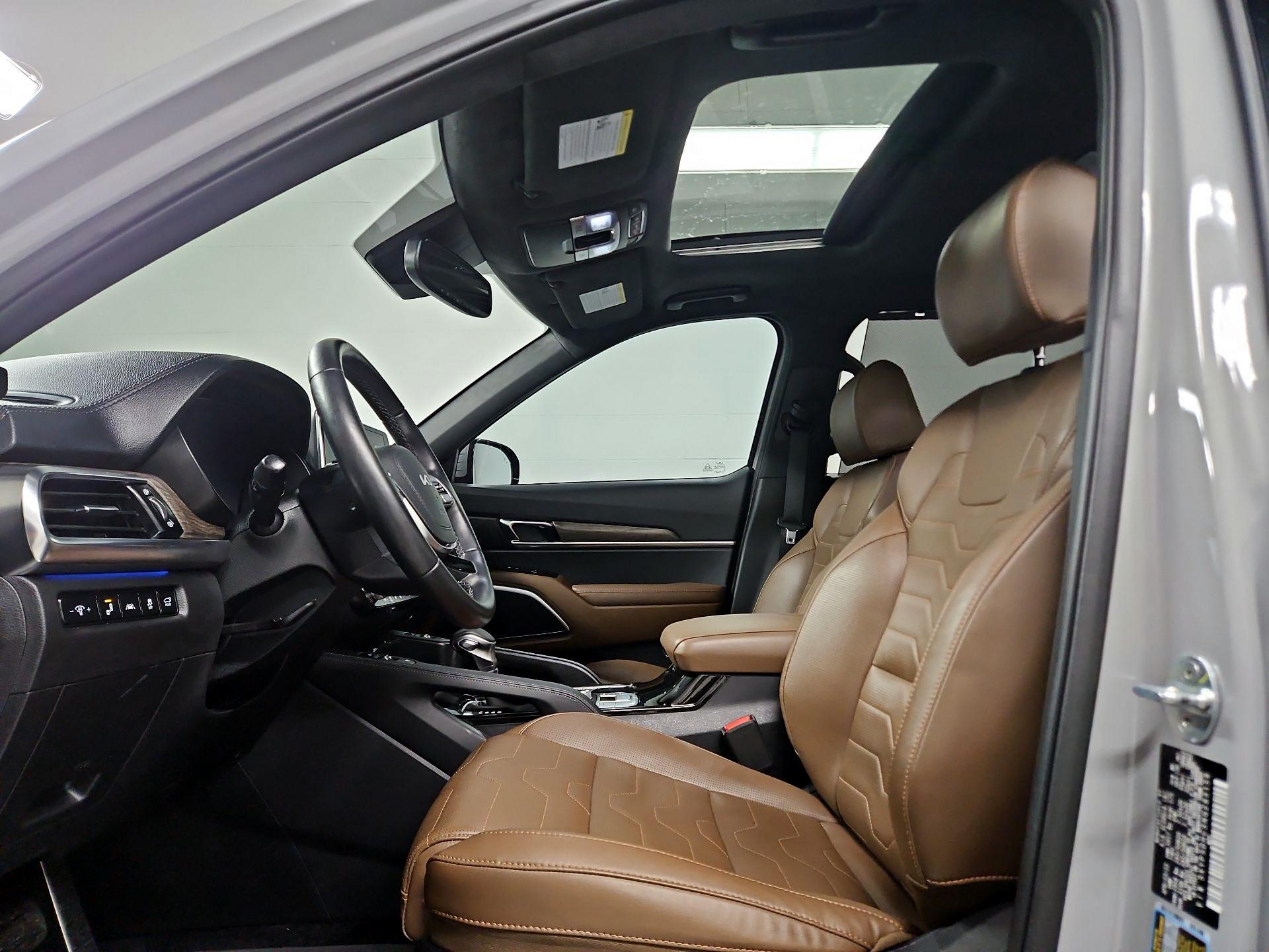 Thumbnail: 2022 Kia Telluride - 20