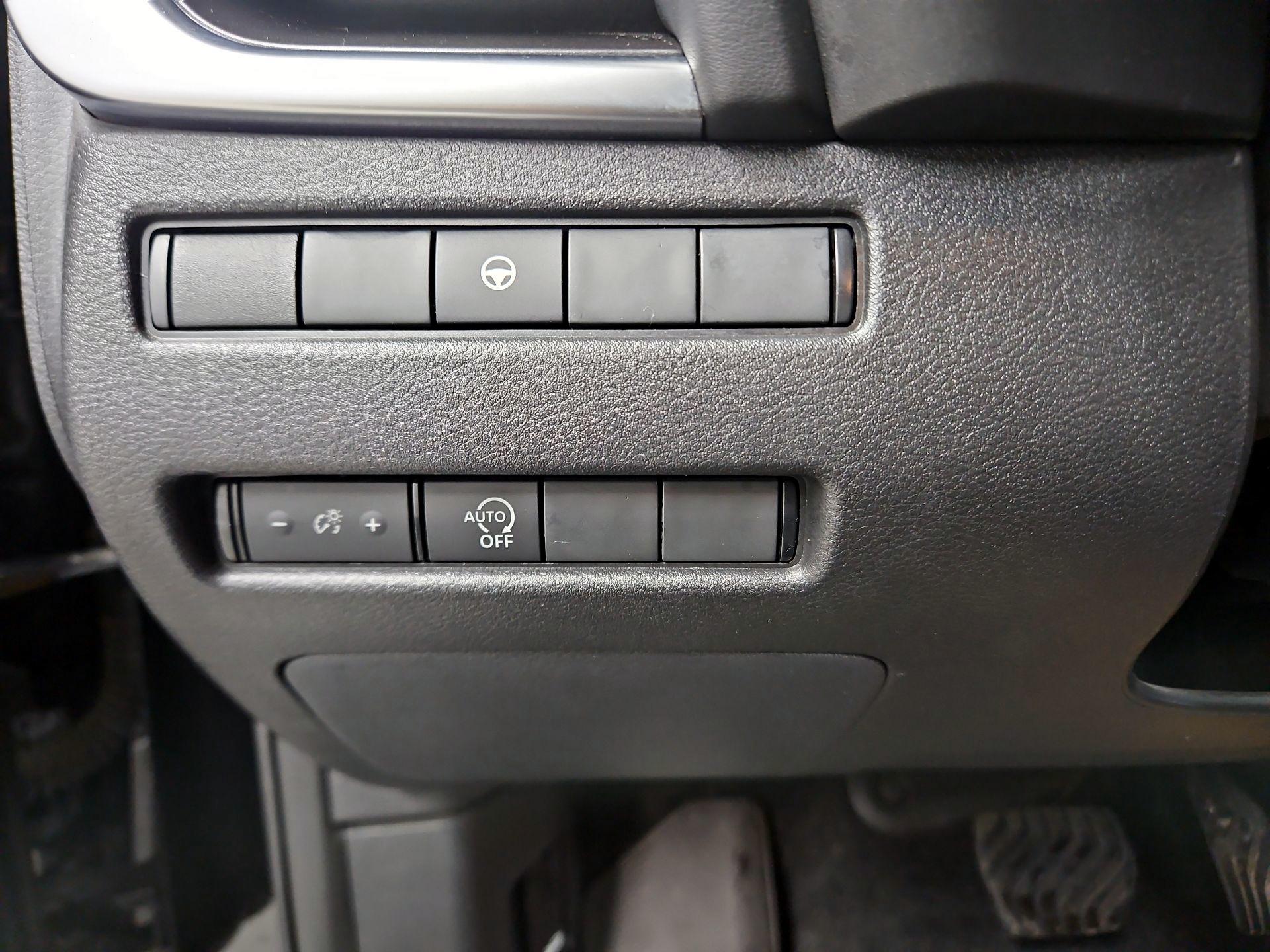 Thumbnail: 2023 Nissan Rogue - 13