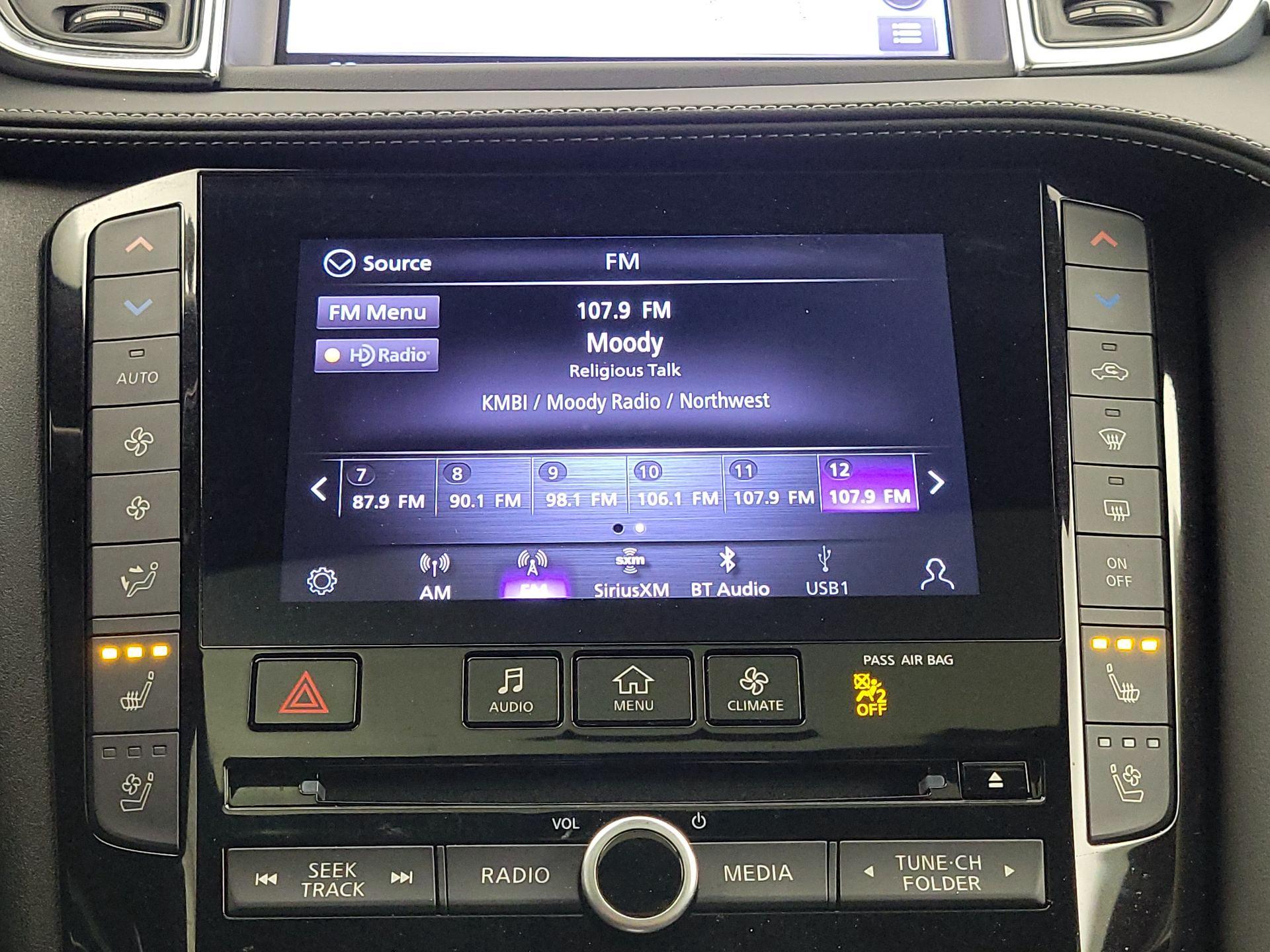 Thumbnail: 2023 INFINITI QX55 - 16