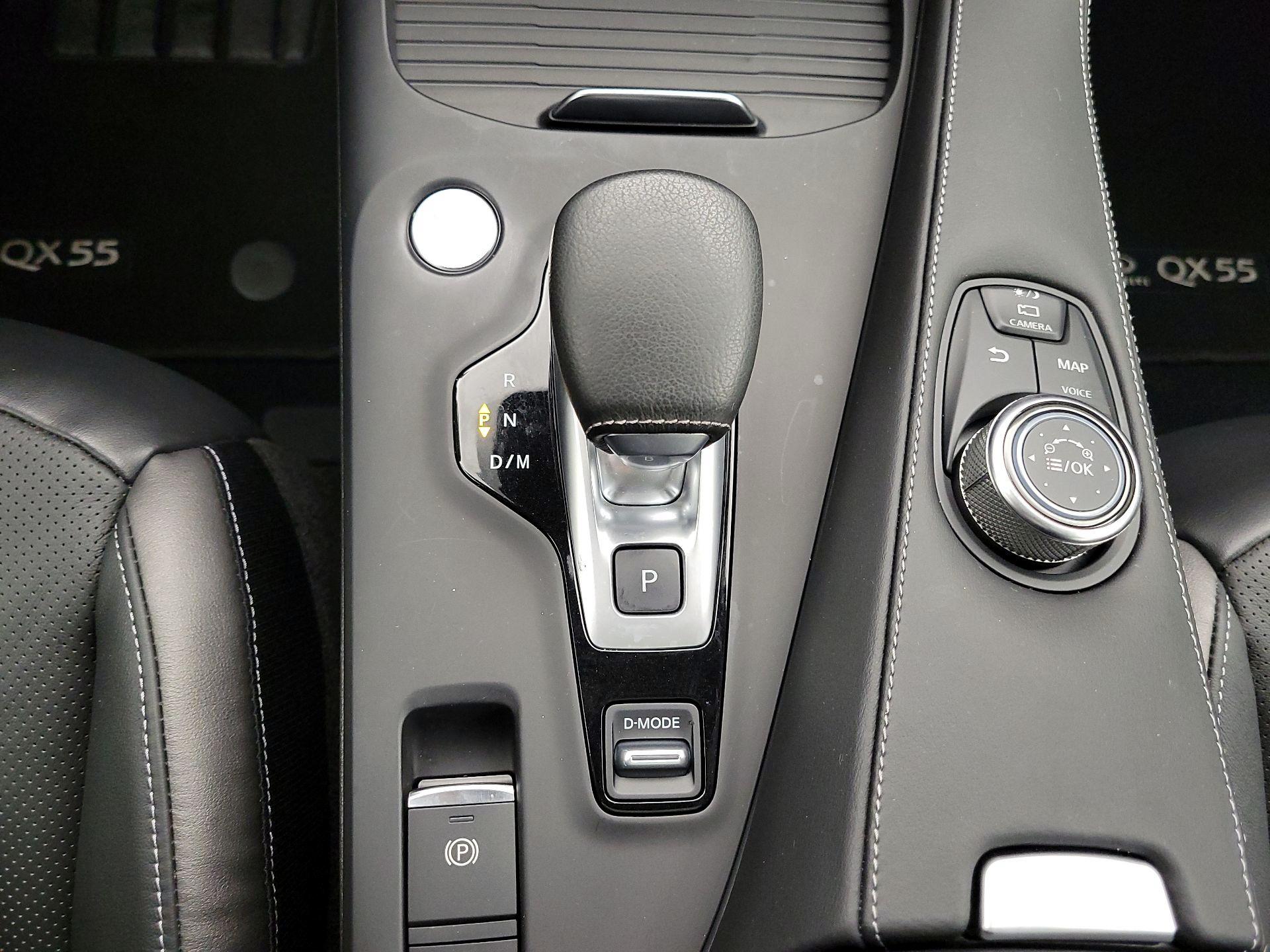 Thumbnail: 2023 INFINITI QX55 - 18