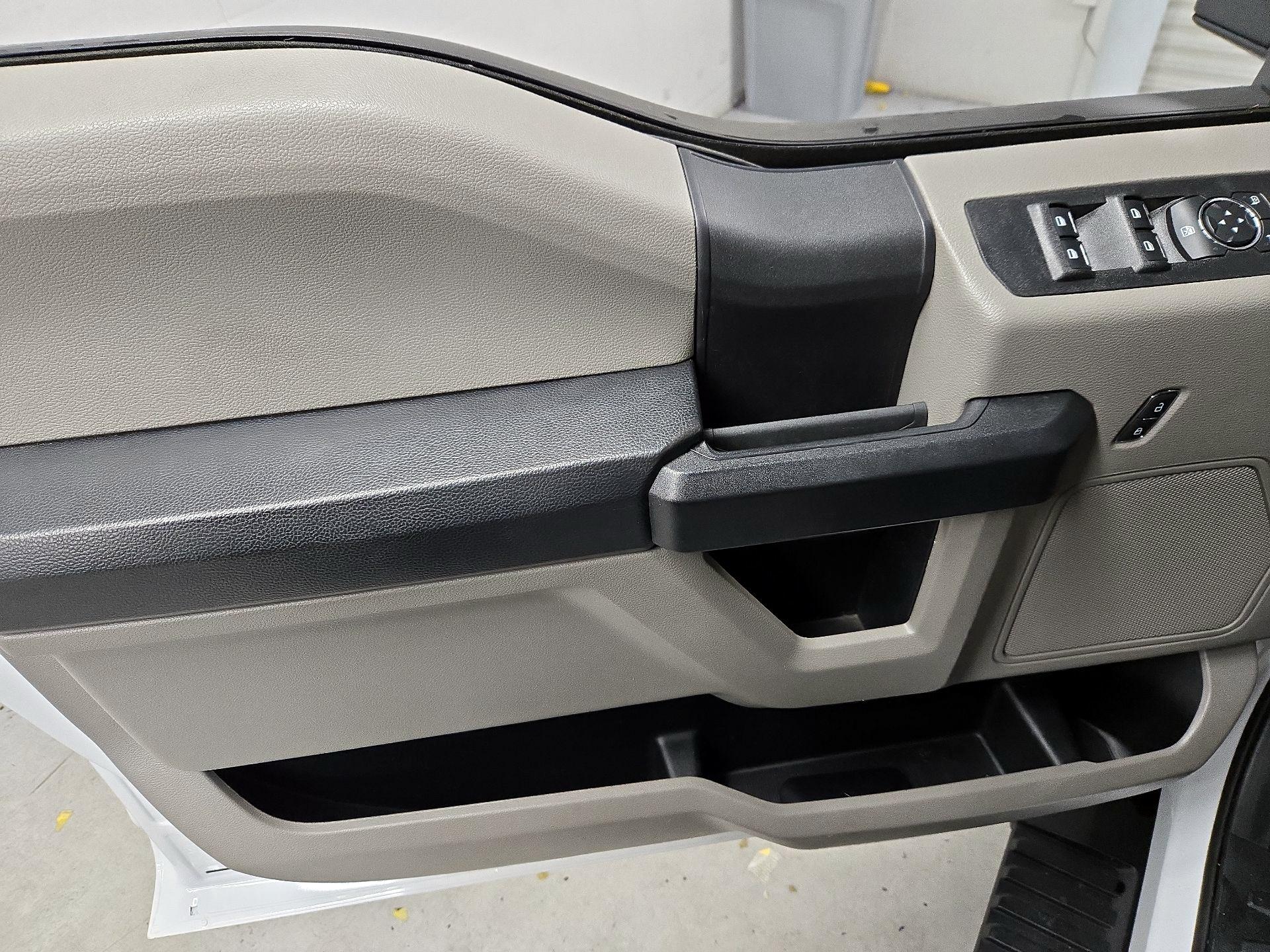 Thumbnail: 2021 Ford F-350 - 12