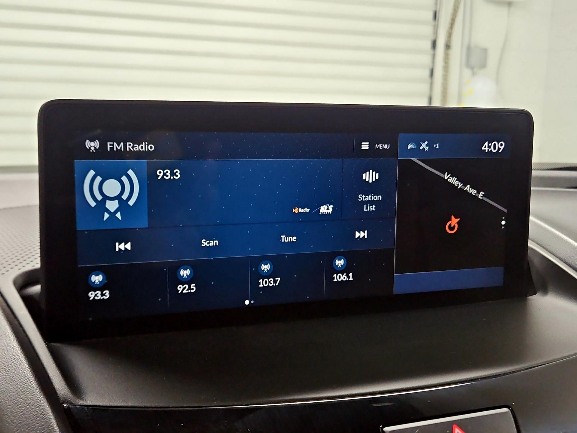 Thumbnail: 2021 Acura RDX - 16