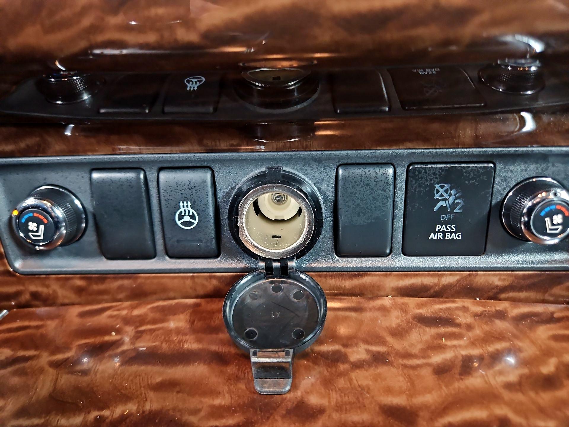 Thumbnail: 2017 Nissan Armada - 19