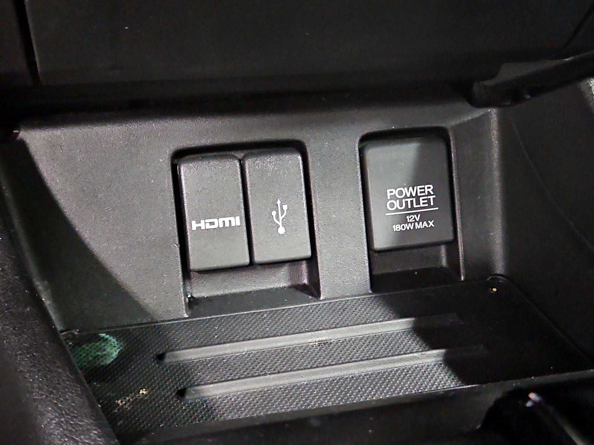 Thumbnail: 2014 Honda Civic - 18