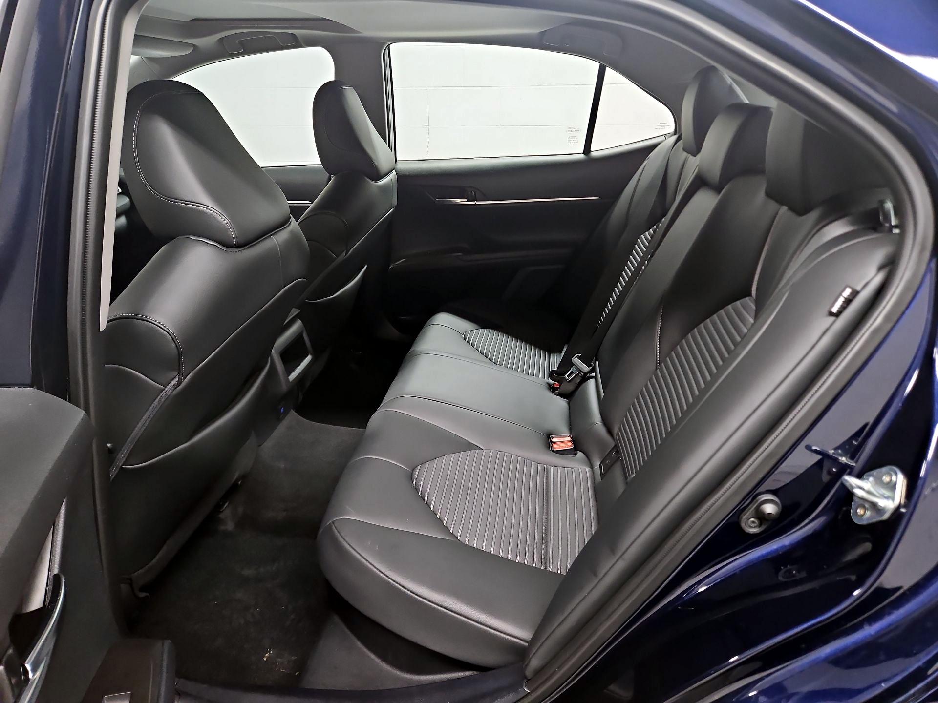 Thumbnail: 2022 Toyota Camry - 20