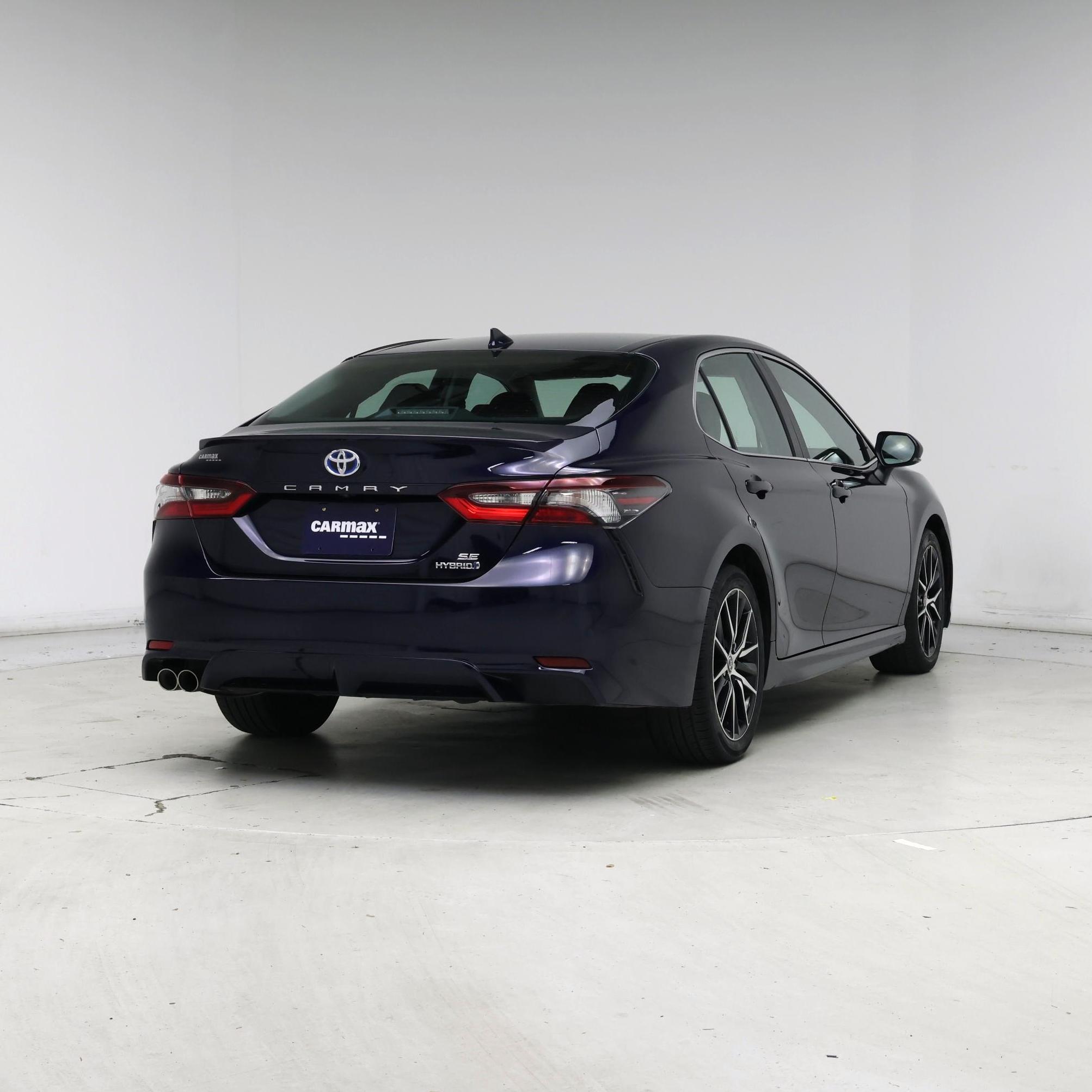 Thumbnail: 2022 Toyota Camry - 8