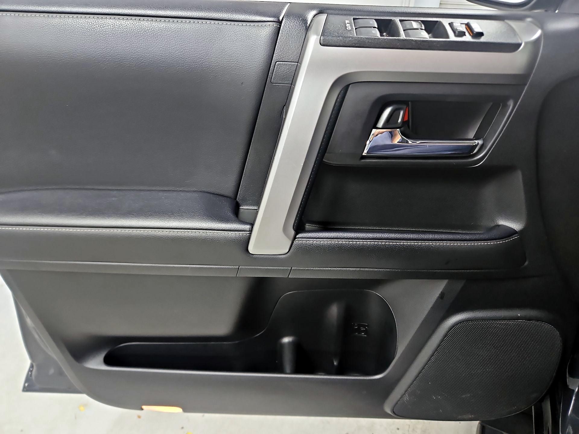 Thumbnail: 2024 Toyota 4Runner - 12