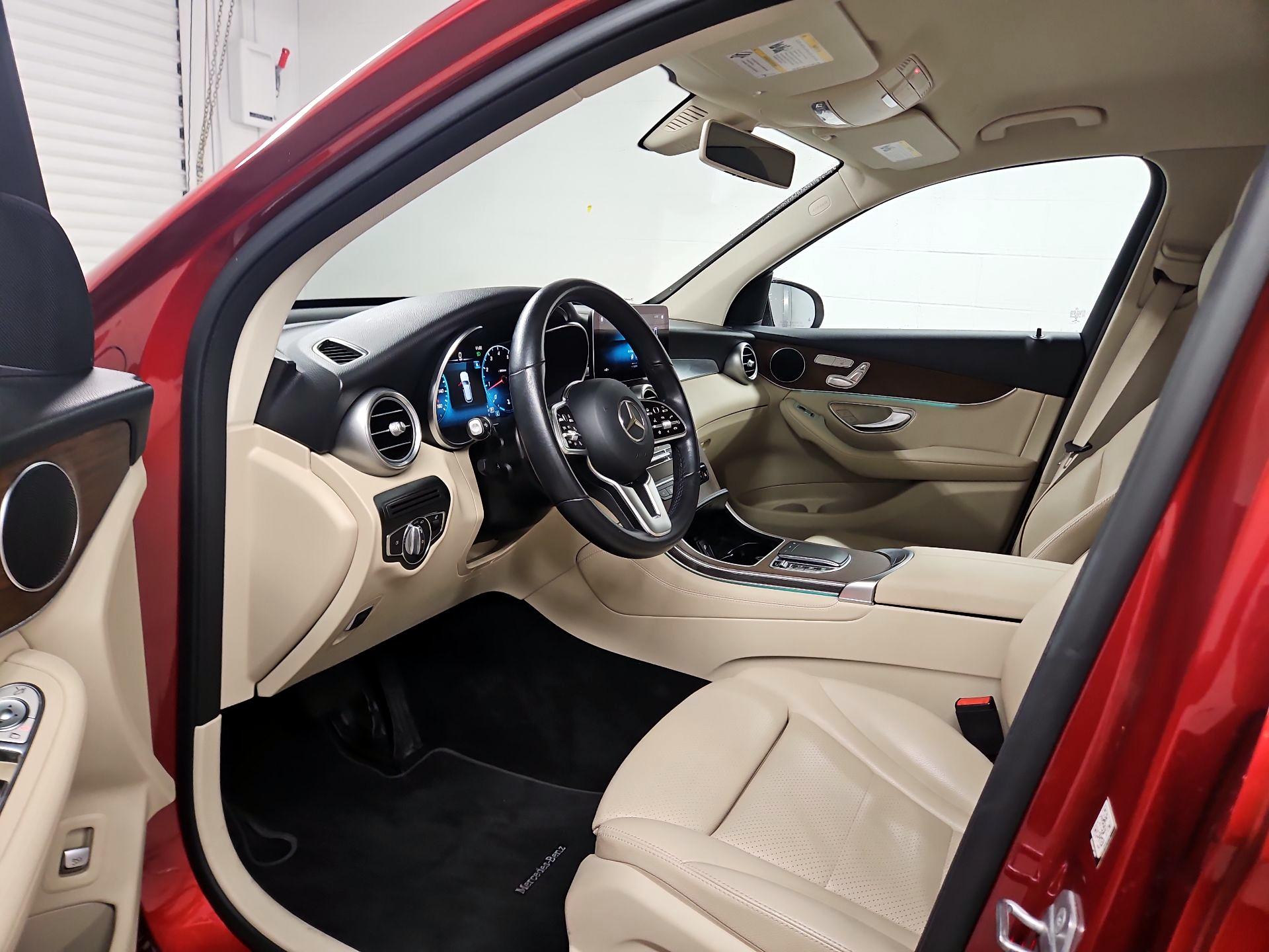 Thumbnail: 2020 Mercedes-Benz GLC - 11