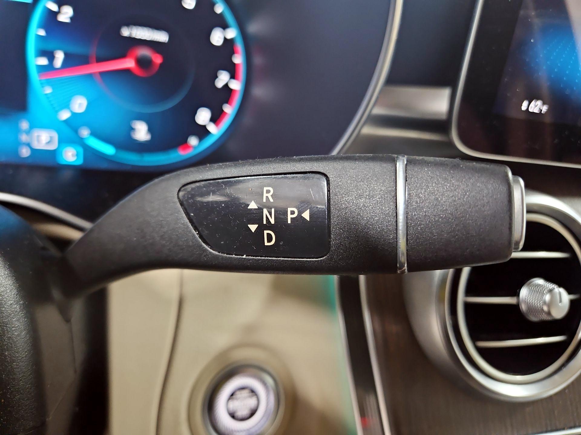 Thumbnail: 2020 Mercedes-Benz GLC - 17