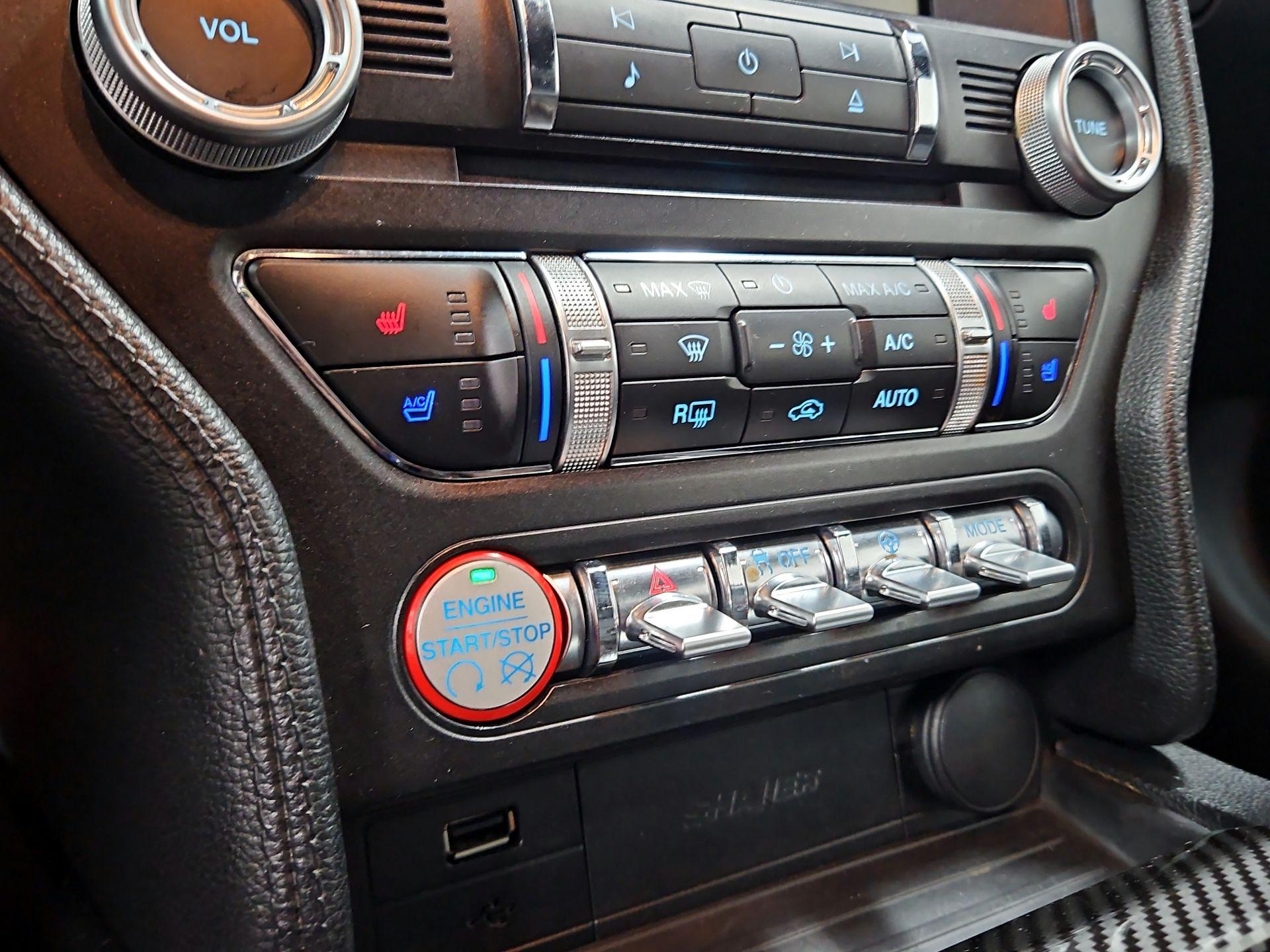 Thumbnail: 2015 Ford Mustang - 17