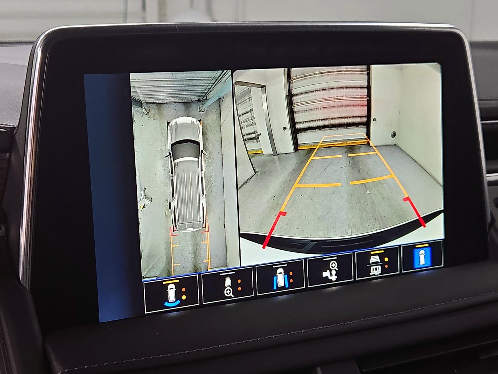 Thumbnail: 2022 Chevrolet Tahoe - 15