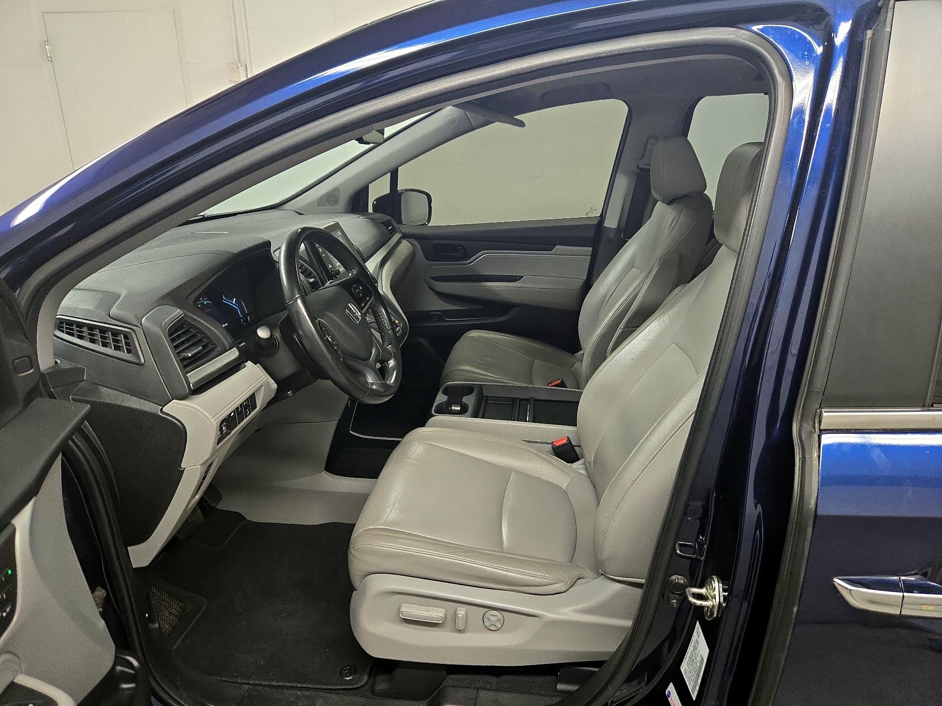 Thumbnail: 2019 Honda Odyssey - 11