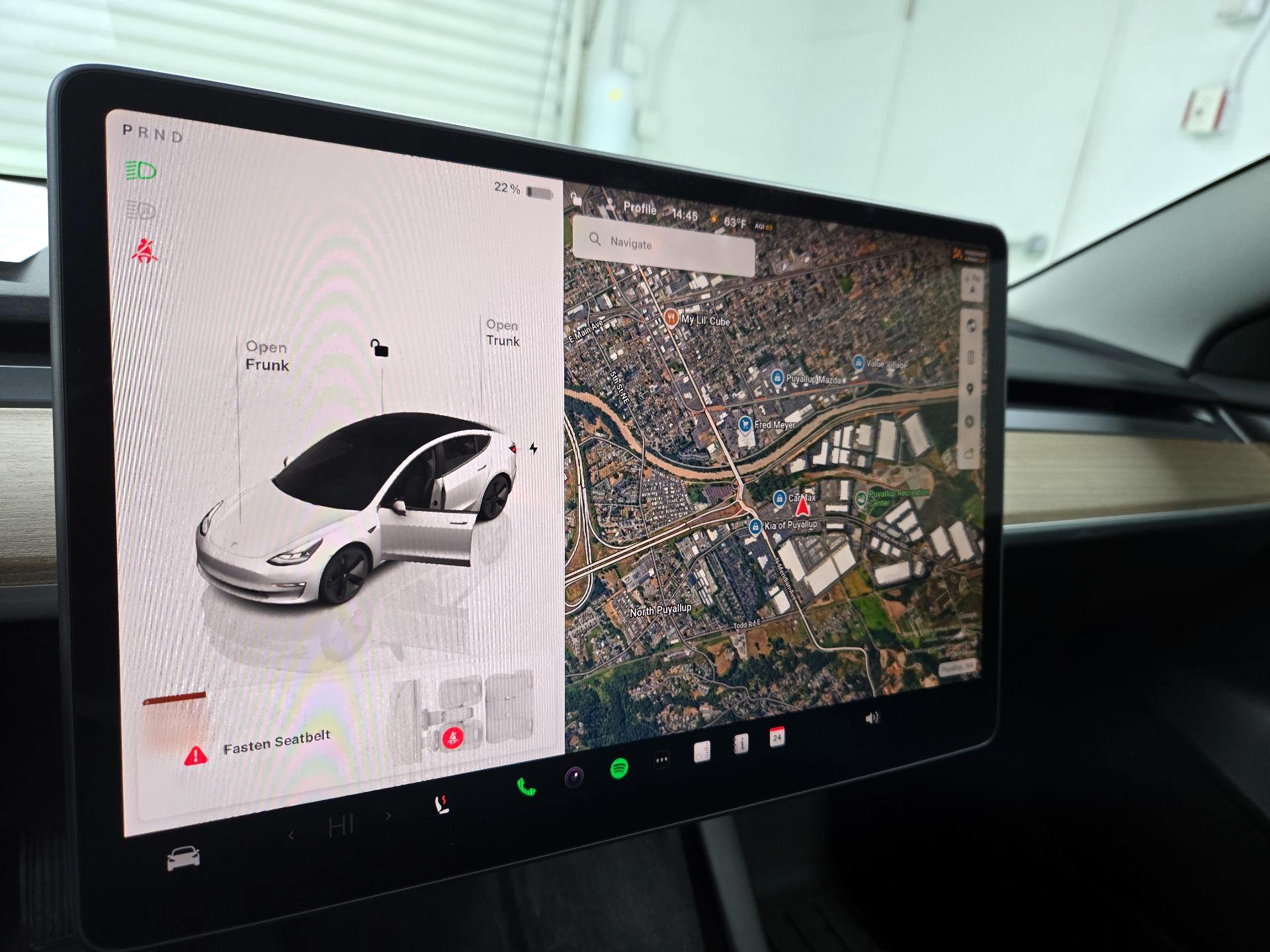 Thumbnail: 2023 Tesla Model 3 - 13