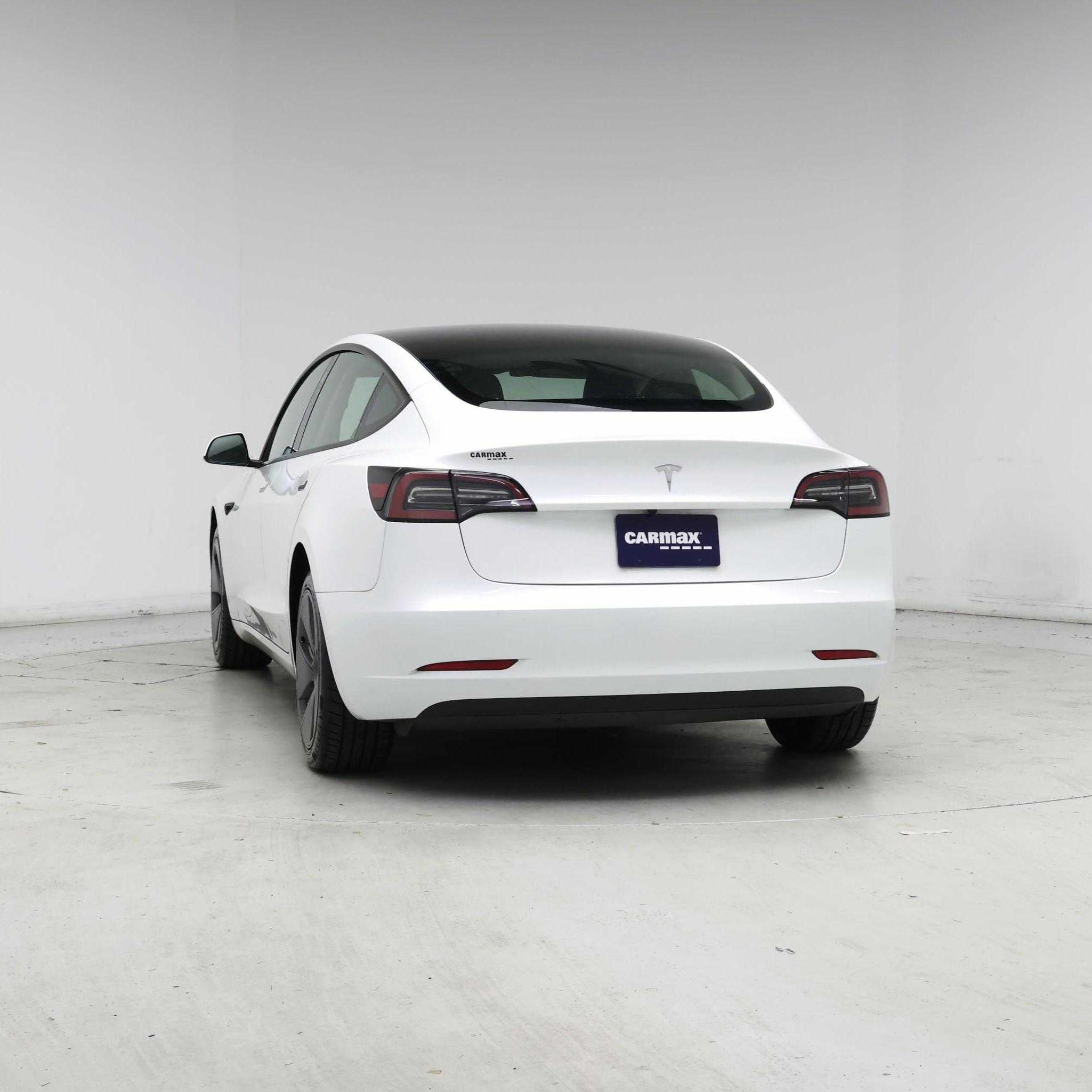 Thumbnail: 2023 Tesla Model 3 - 6