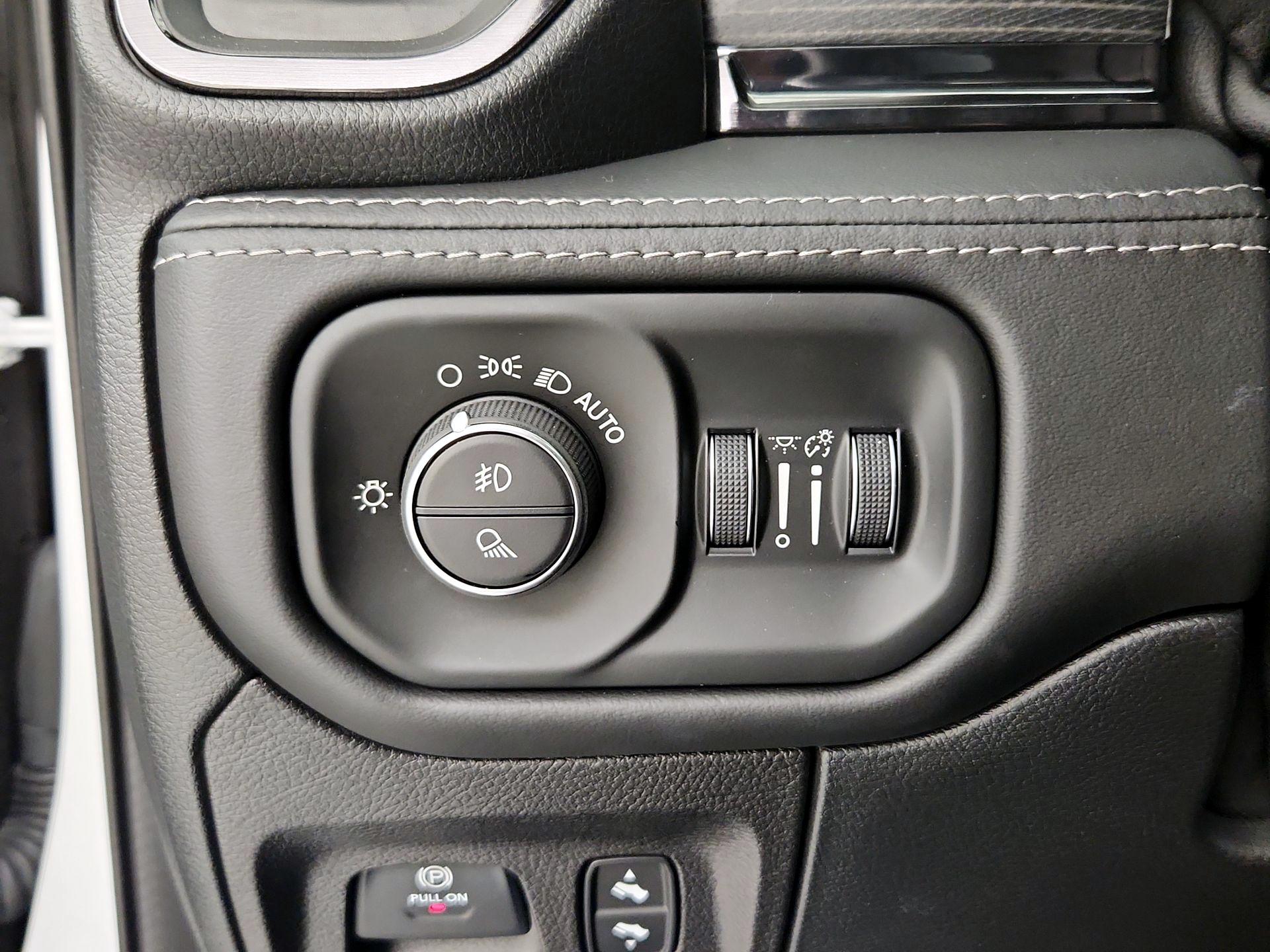 Thumbnail: 2022 RAM 1500 - 13