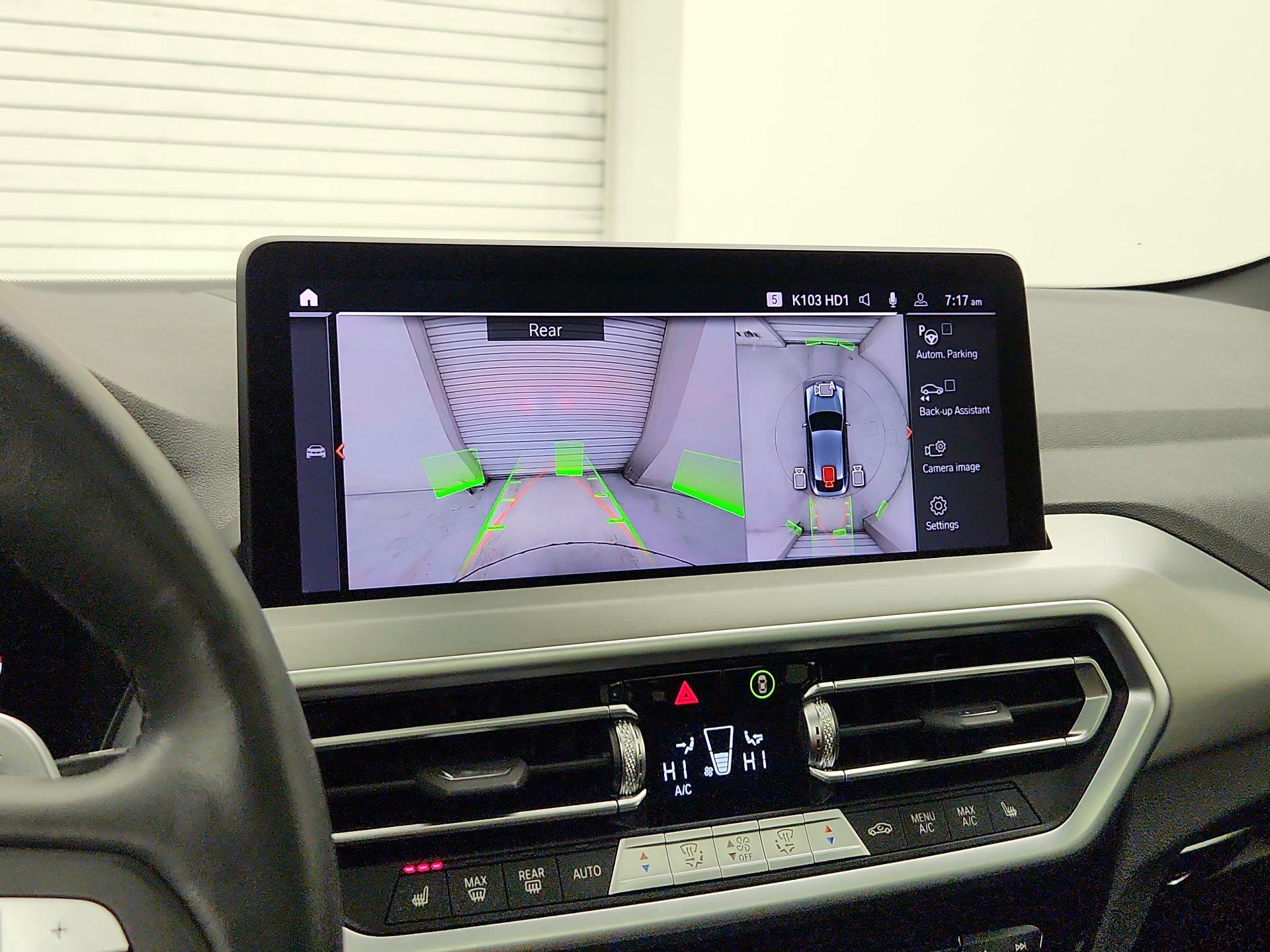 Thumbnail: 2023 BMW X4 - 15