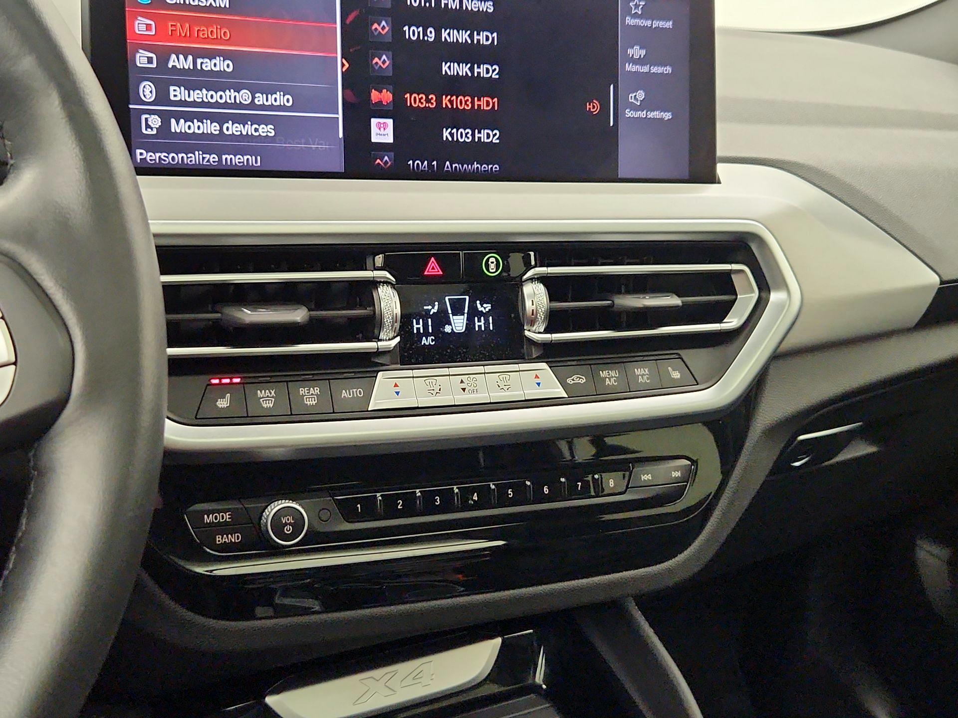 Thumbnail: 2023 BMW X4 - 17