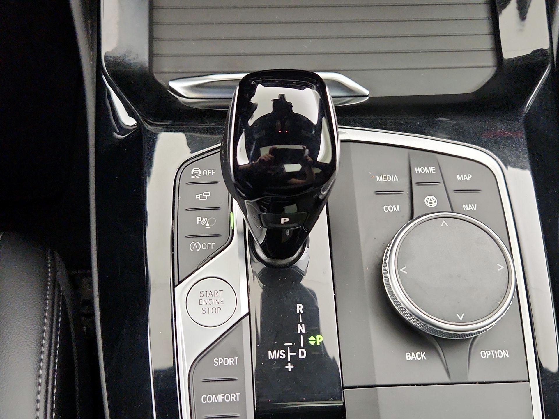 Thumbnail: 2023 BMW X4 - 18