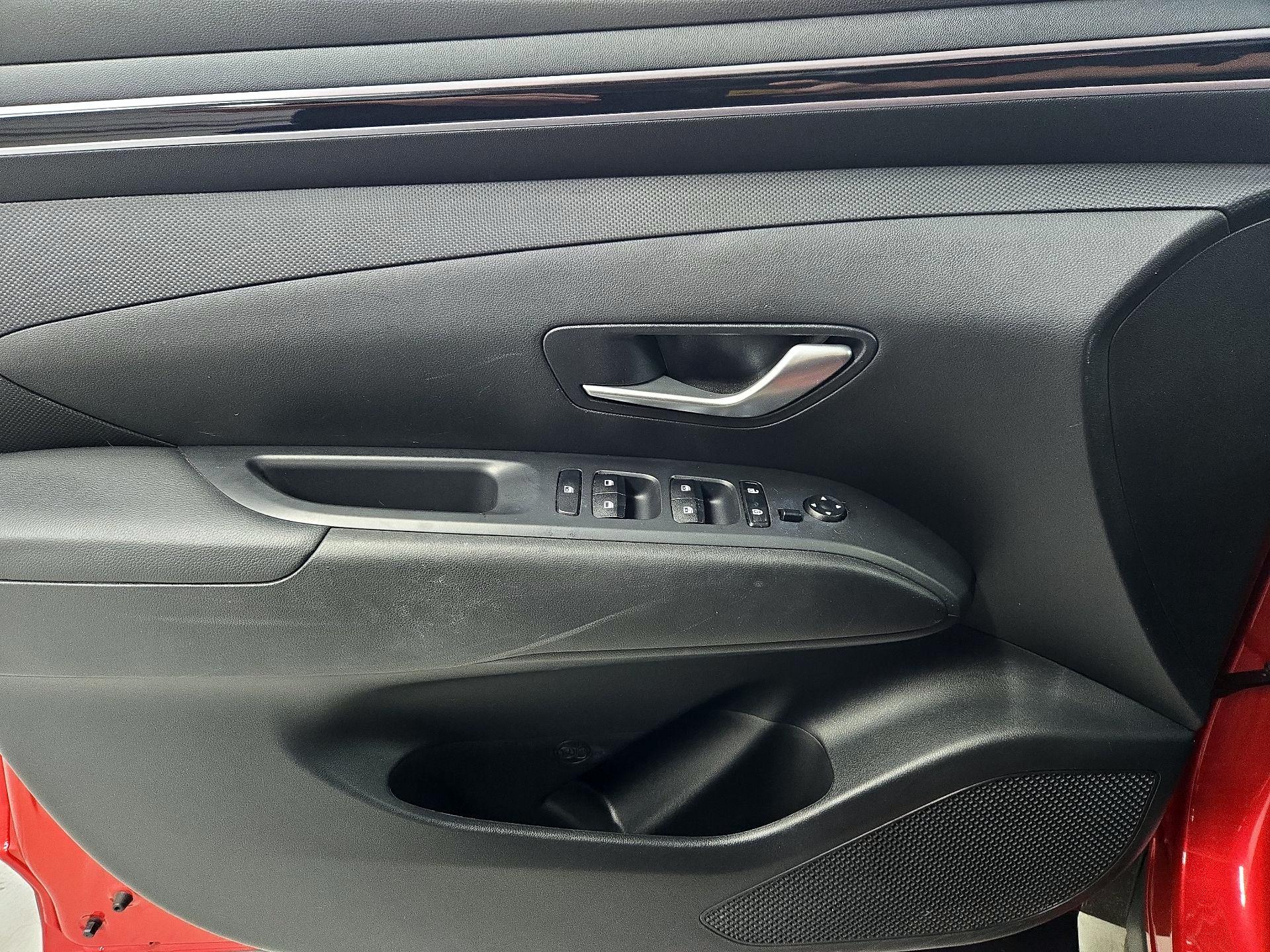 Thumbnail: 2023 Hyundai Tucson - 12