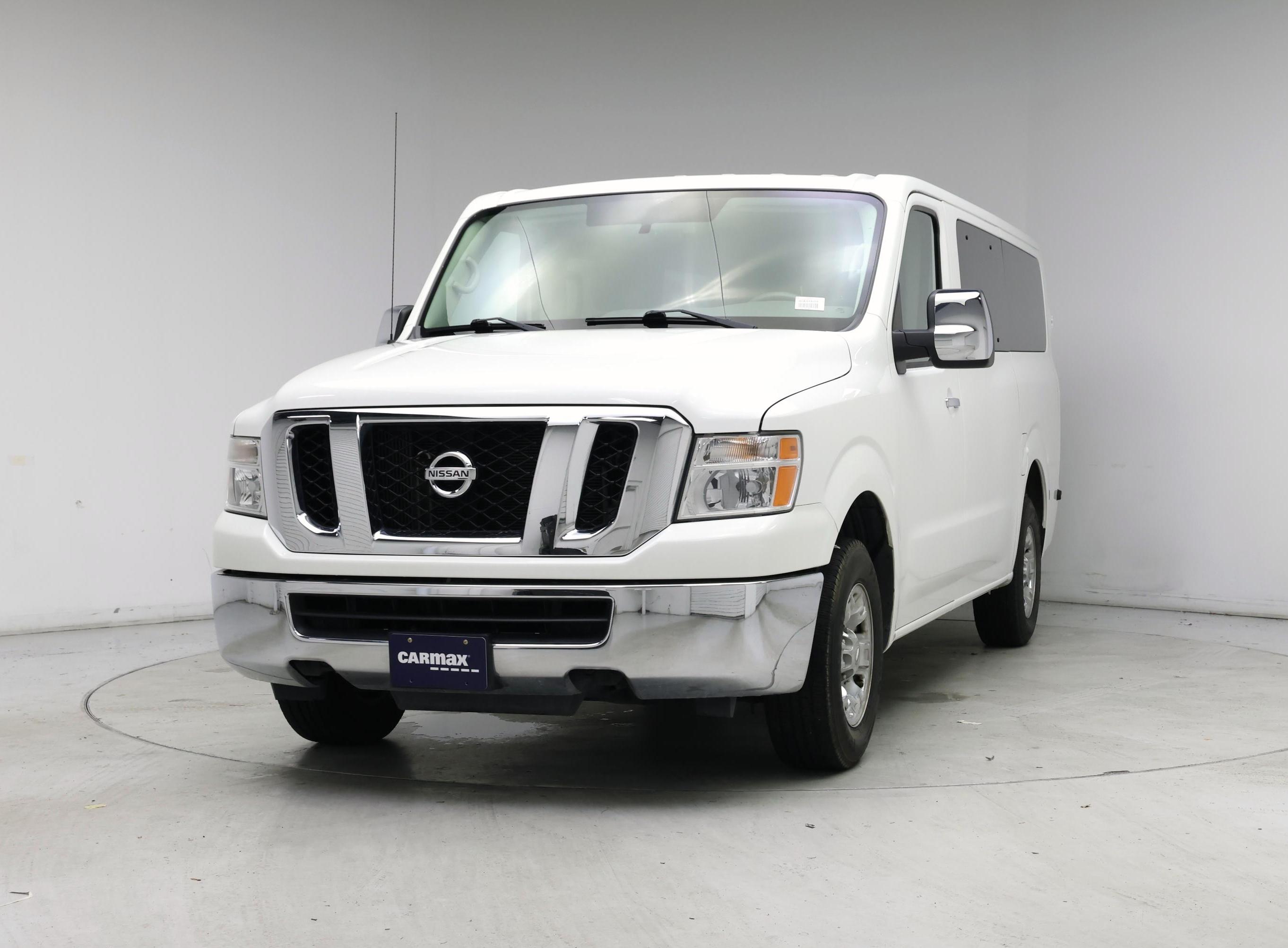 Thumbnail: 2020 Nissan NV - 4