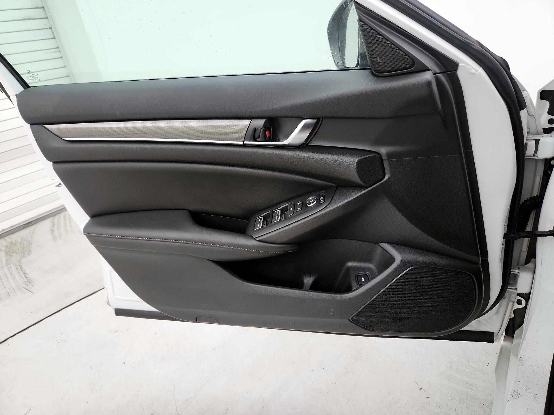 Thumbnail: 2022 Honda Accord - 12