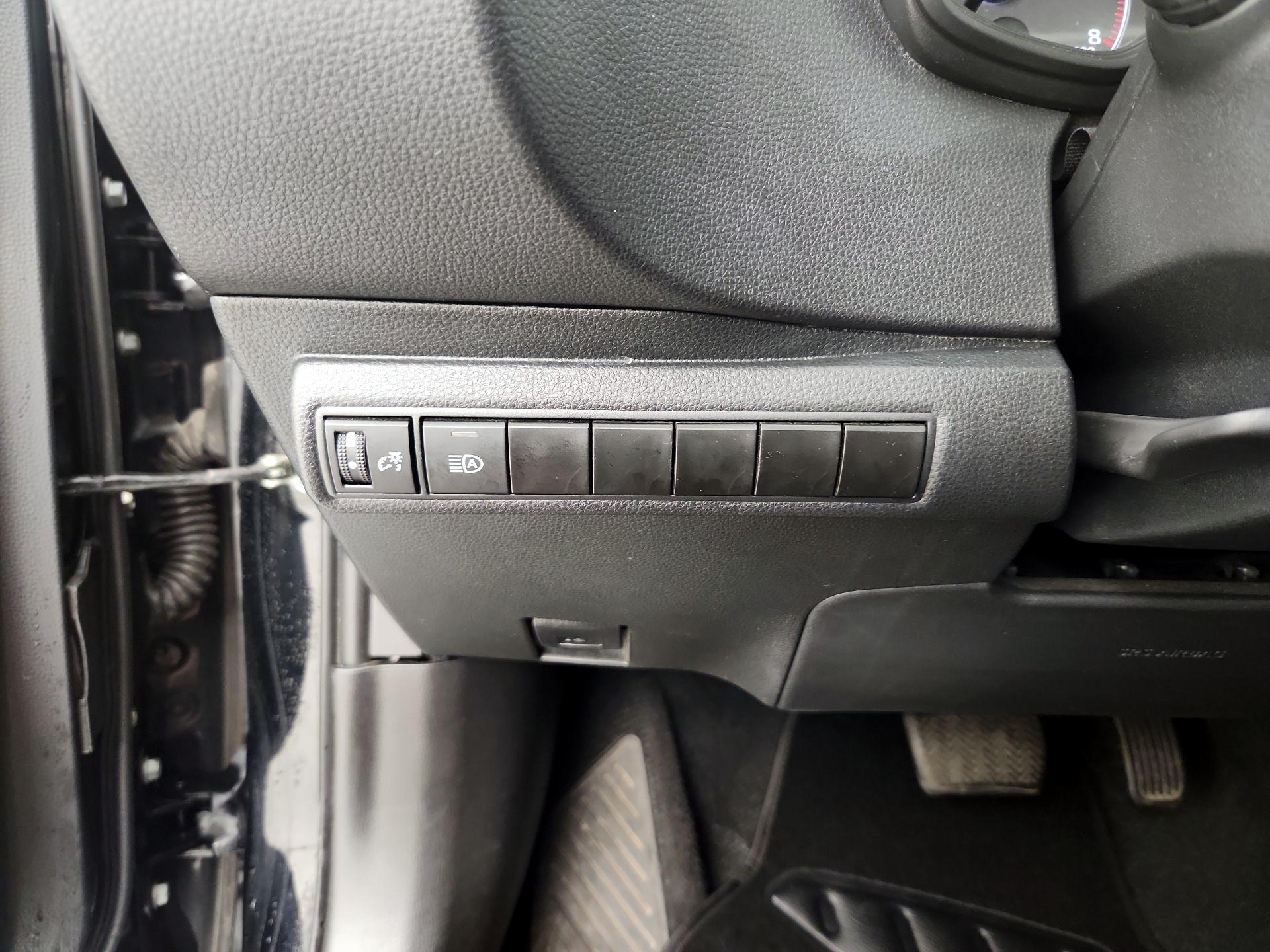 Thumbnail: 2024 Toyota Corolla - 13