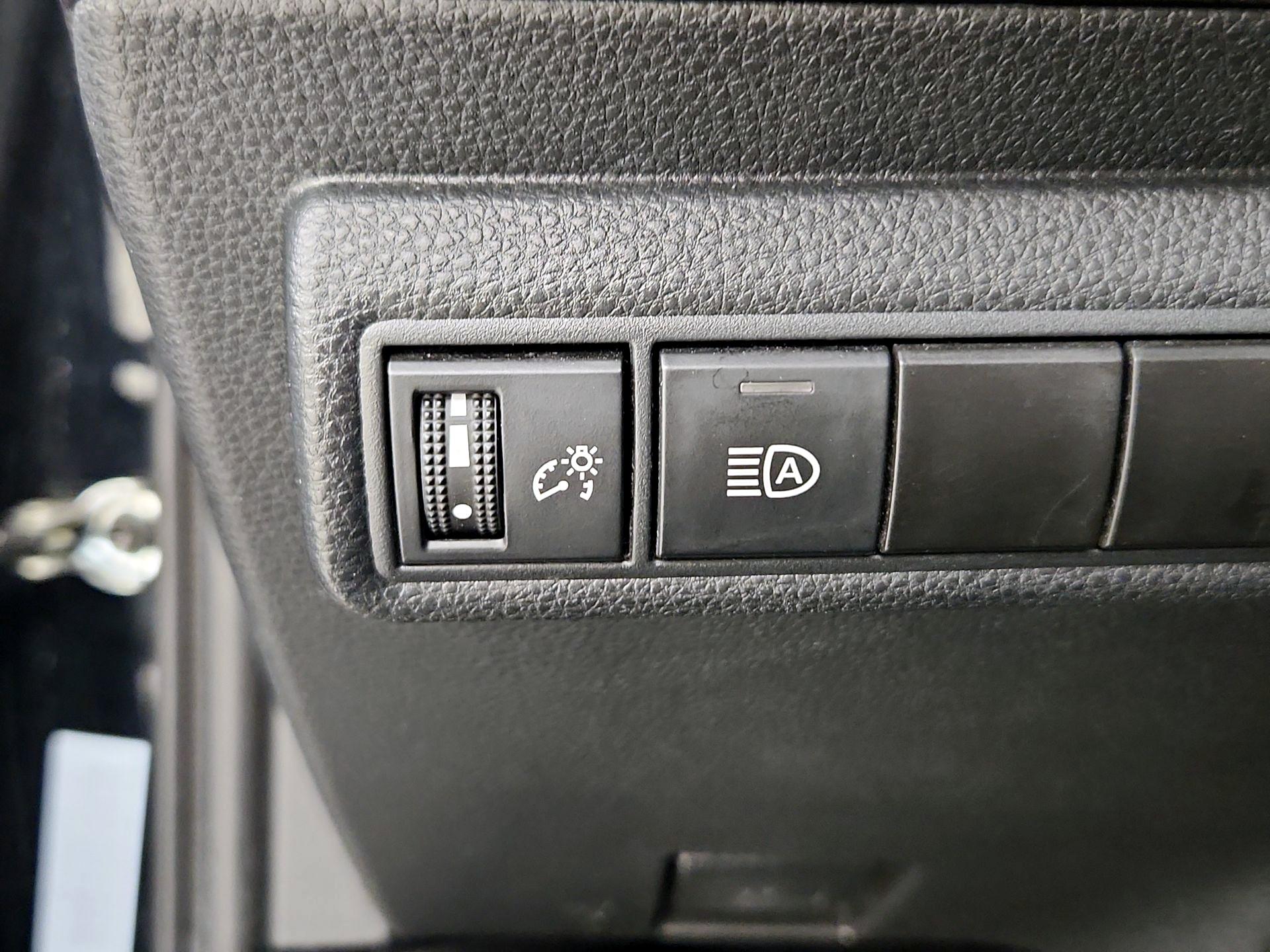 Thumbnail: 2024 Toyota Corolla - 13